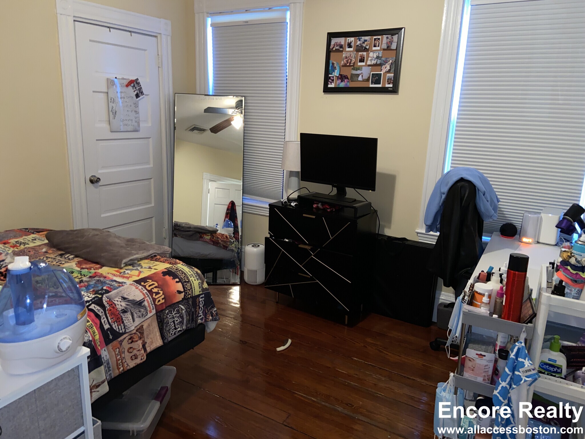 19 Parker Hill Ave, Mission Hill