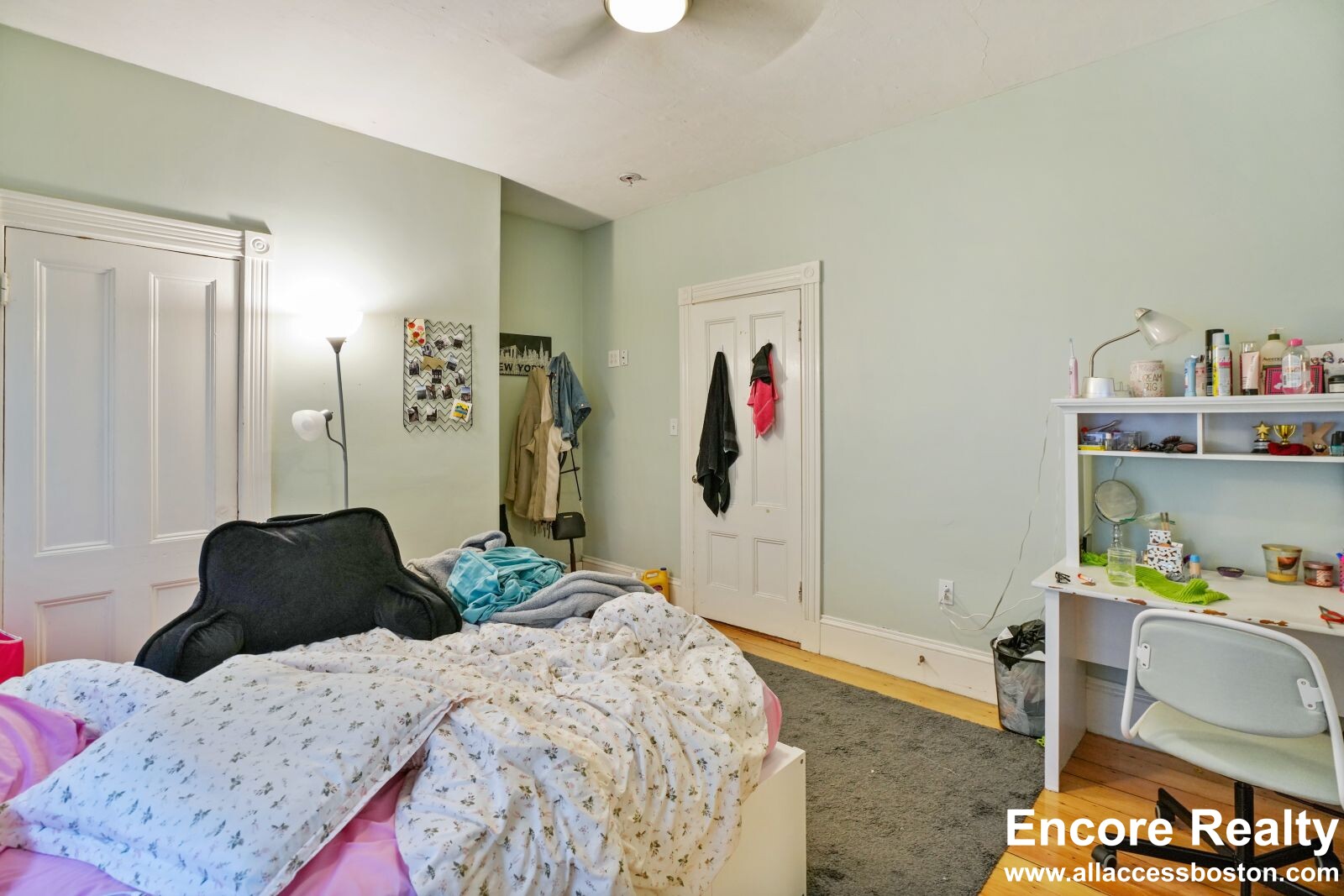 68 Calumet St, Mission Hill