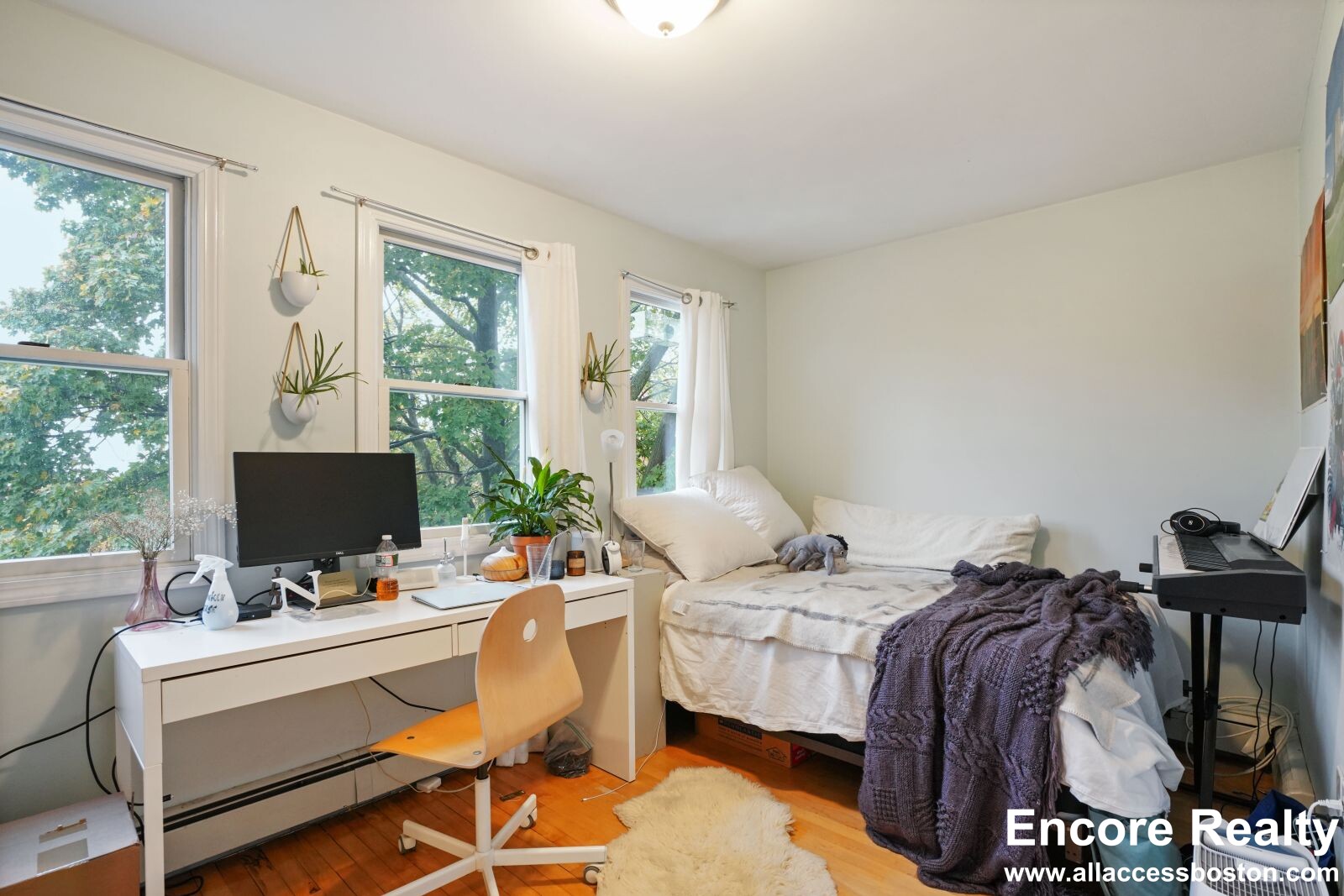 68 Calumet St, Mission Hill