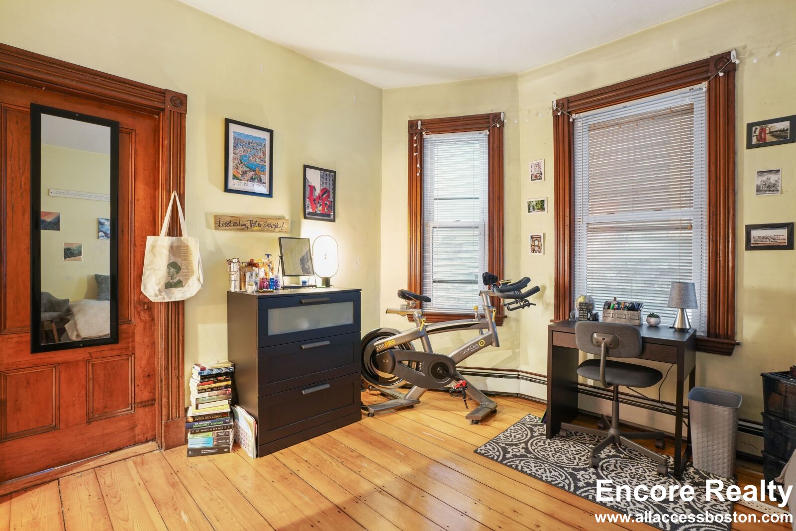 68 Calumet St, Mission Hill