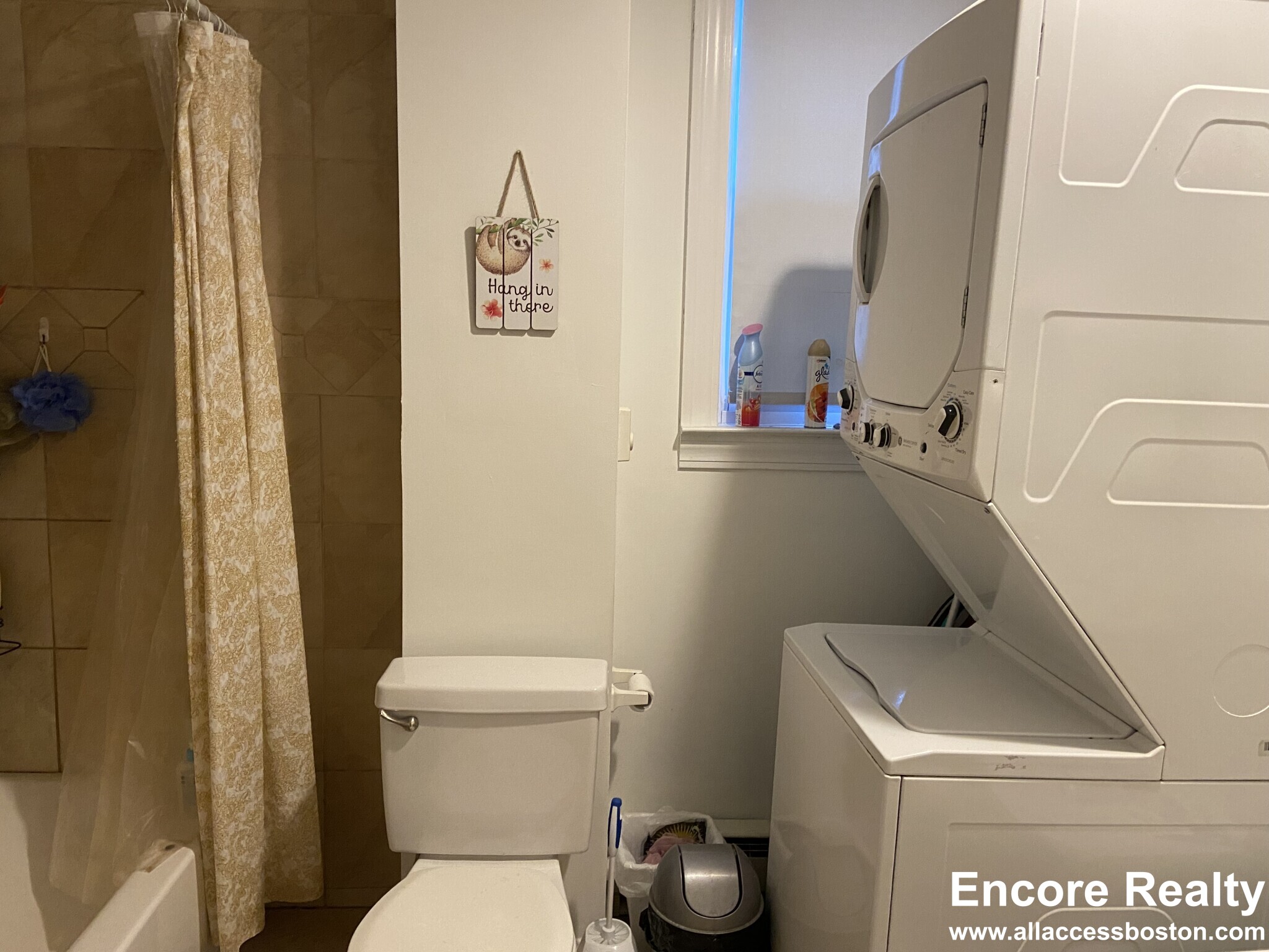 68 Calumet St, Mission Hill