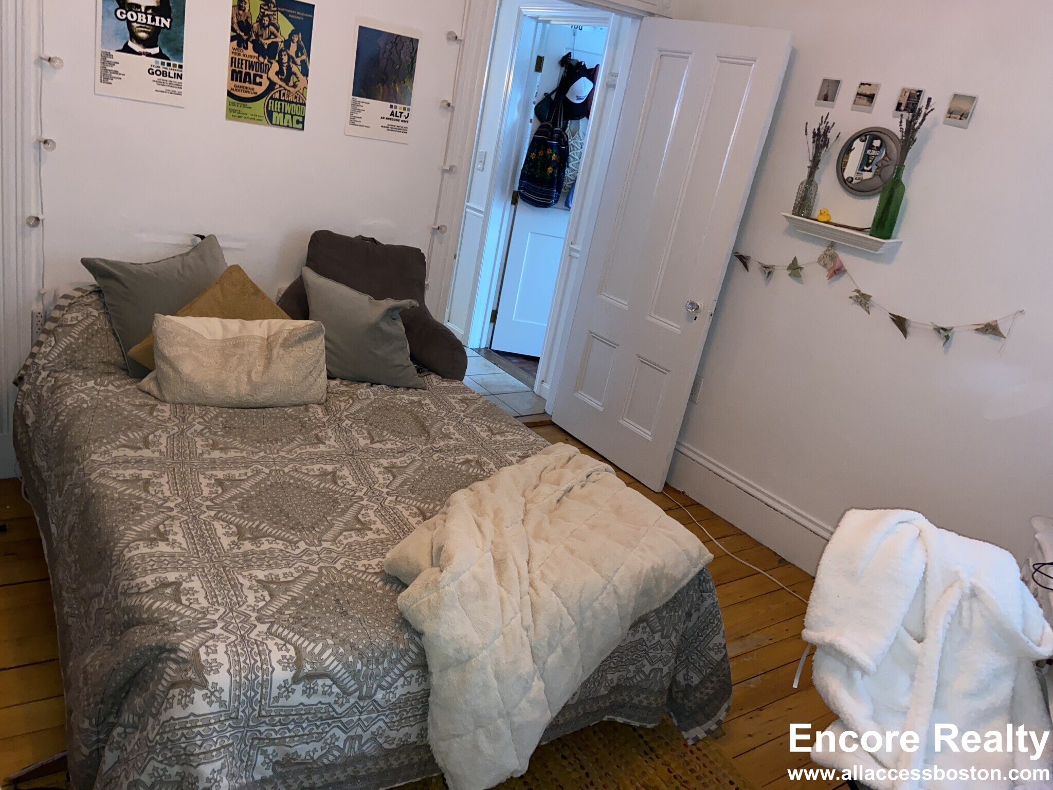 68 Calumet St, Mission Hill