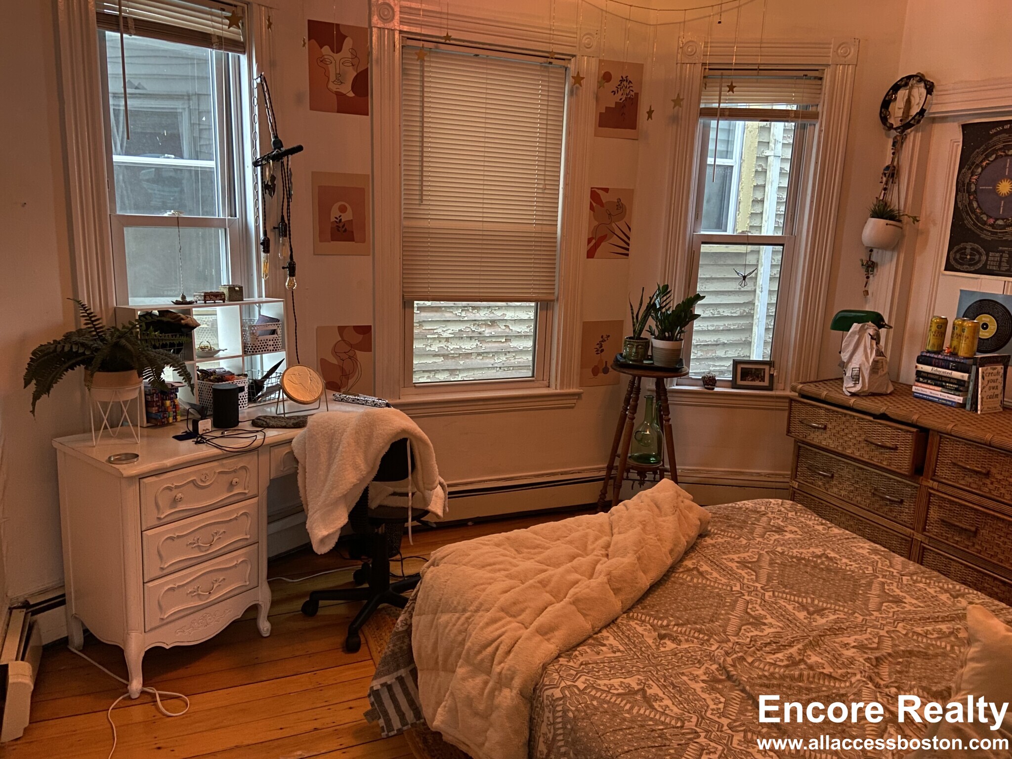 68 Calumet St, Mission Hill