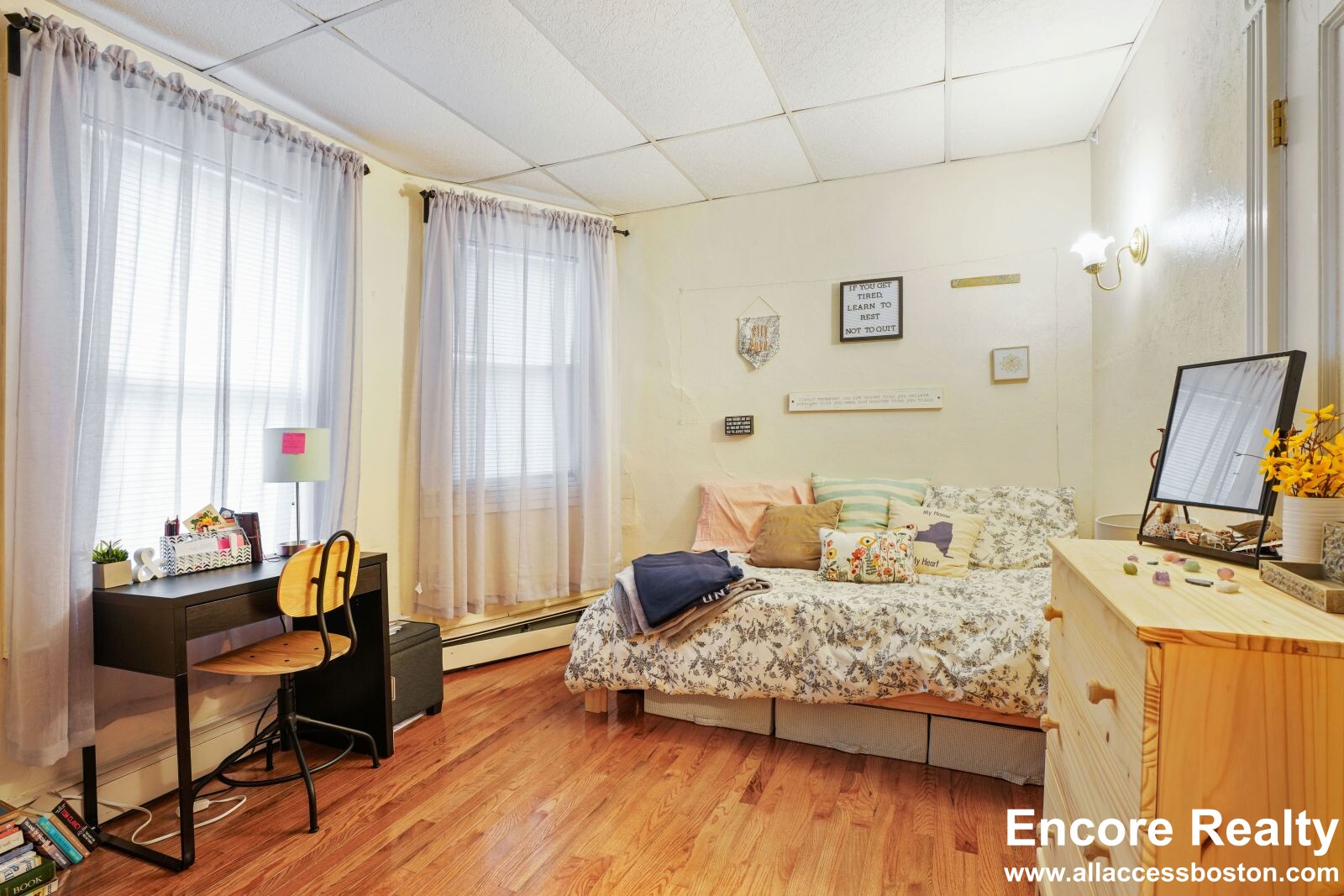 68 Calumet St, Mission Hill