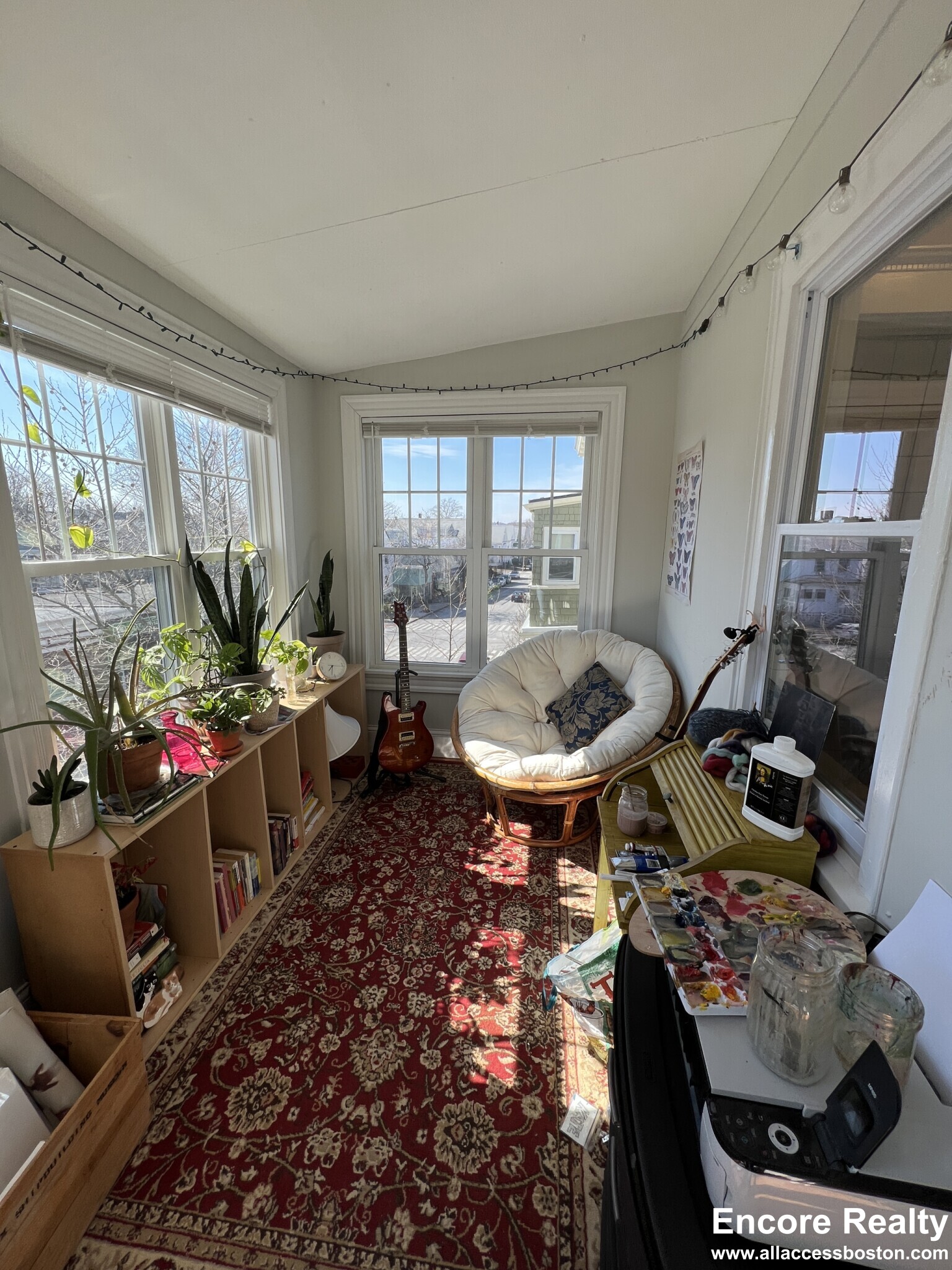 305 Highland Ave, Davis Square