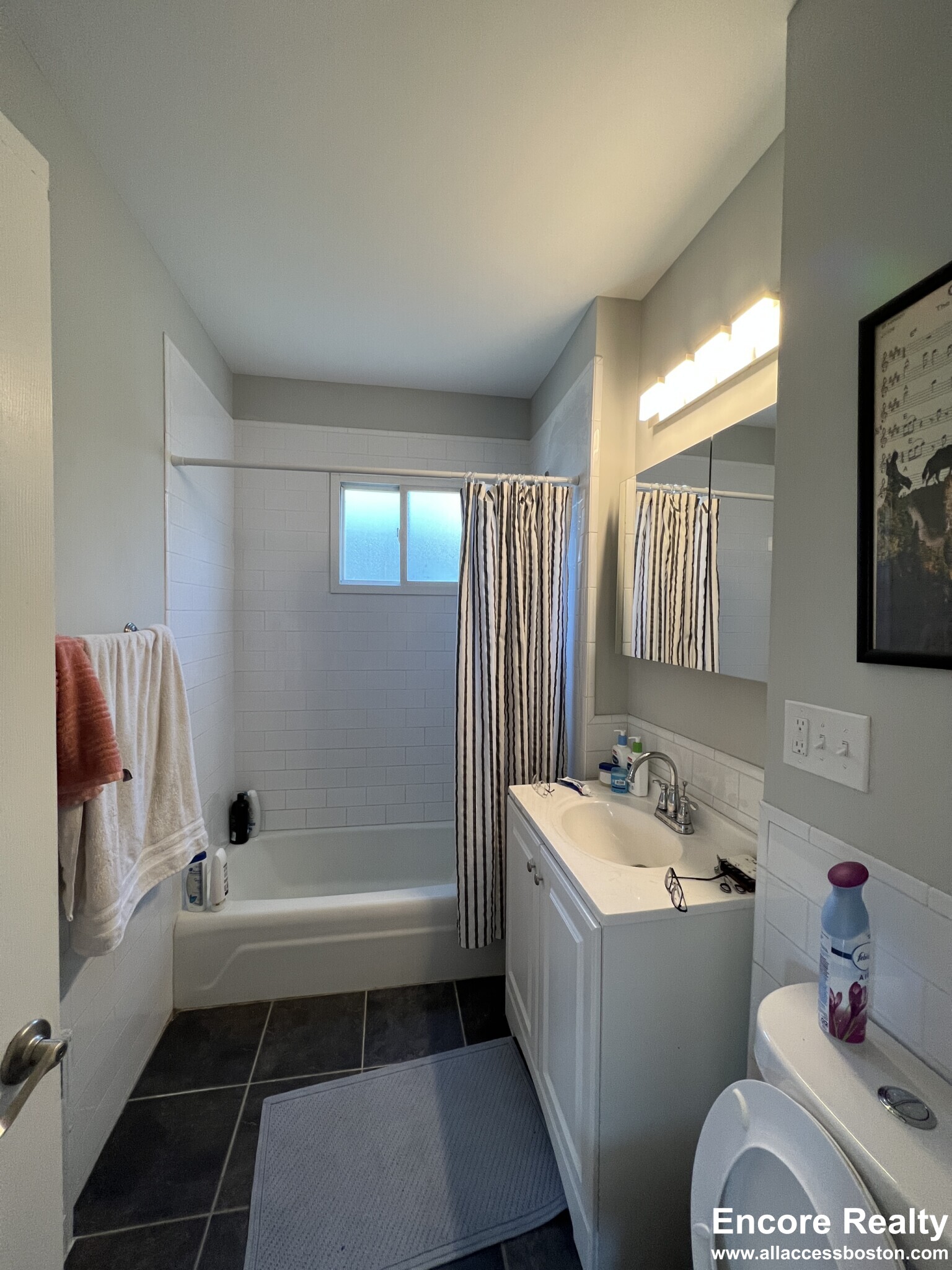 305 Highland Ave, Davis Square