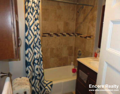 10 Carmel St, Mission Hill