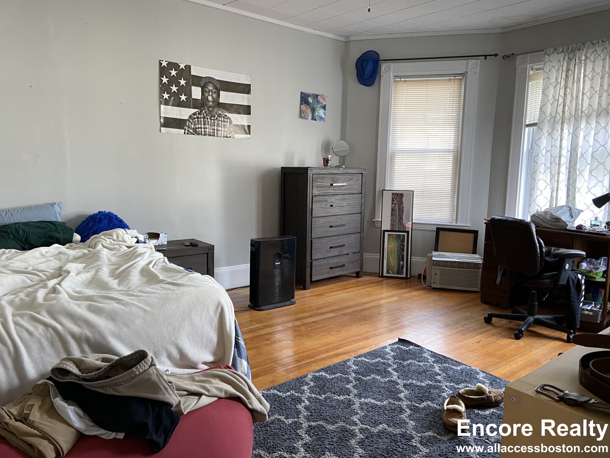 10 Carmel St, Mission Hill