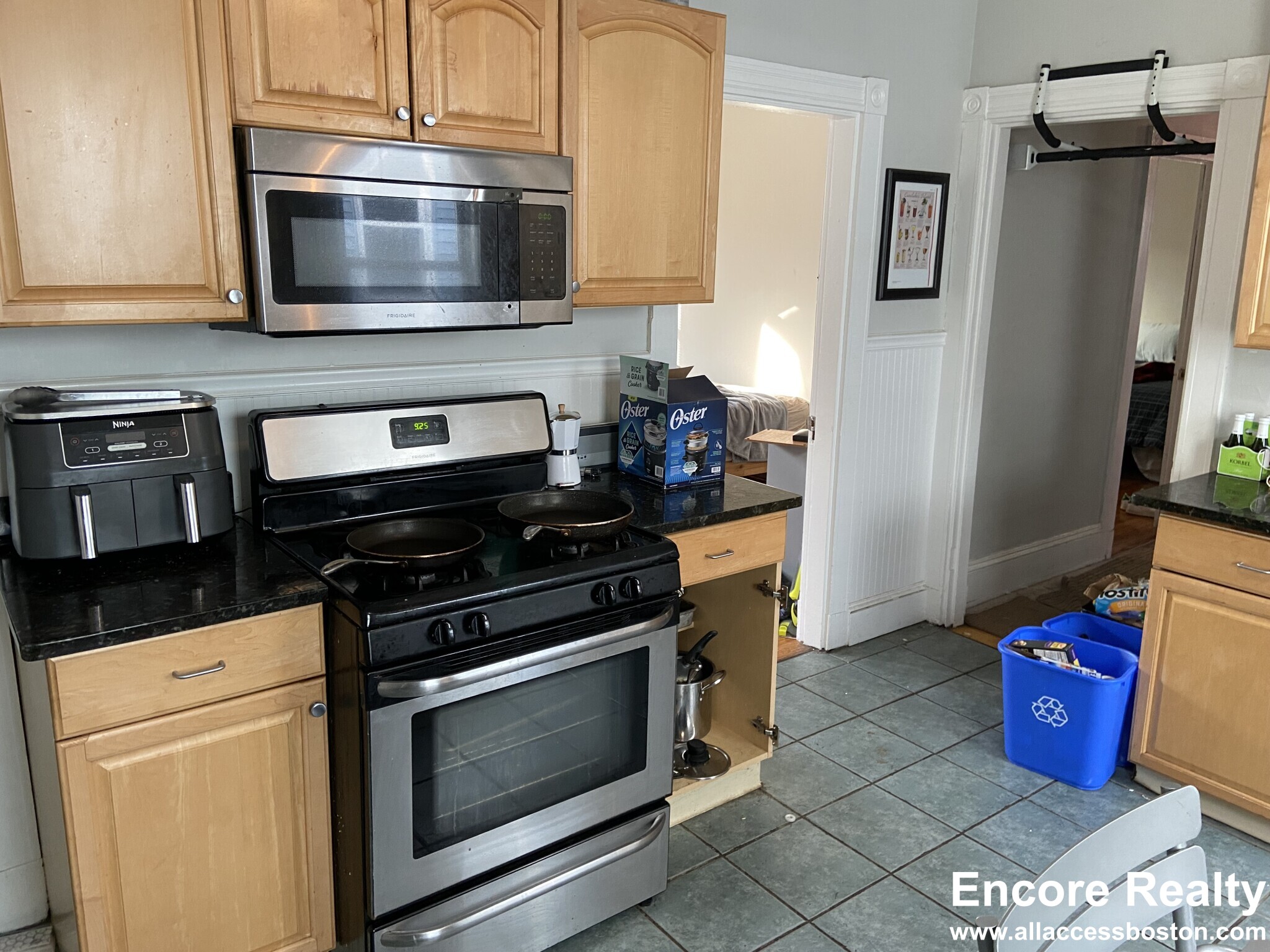 10 Carmel St, Mission Hill