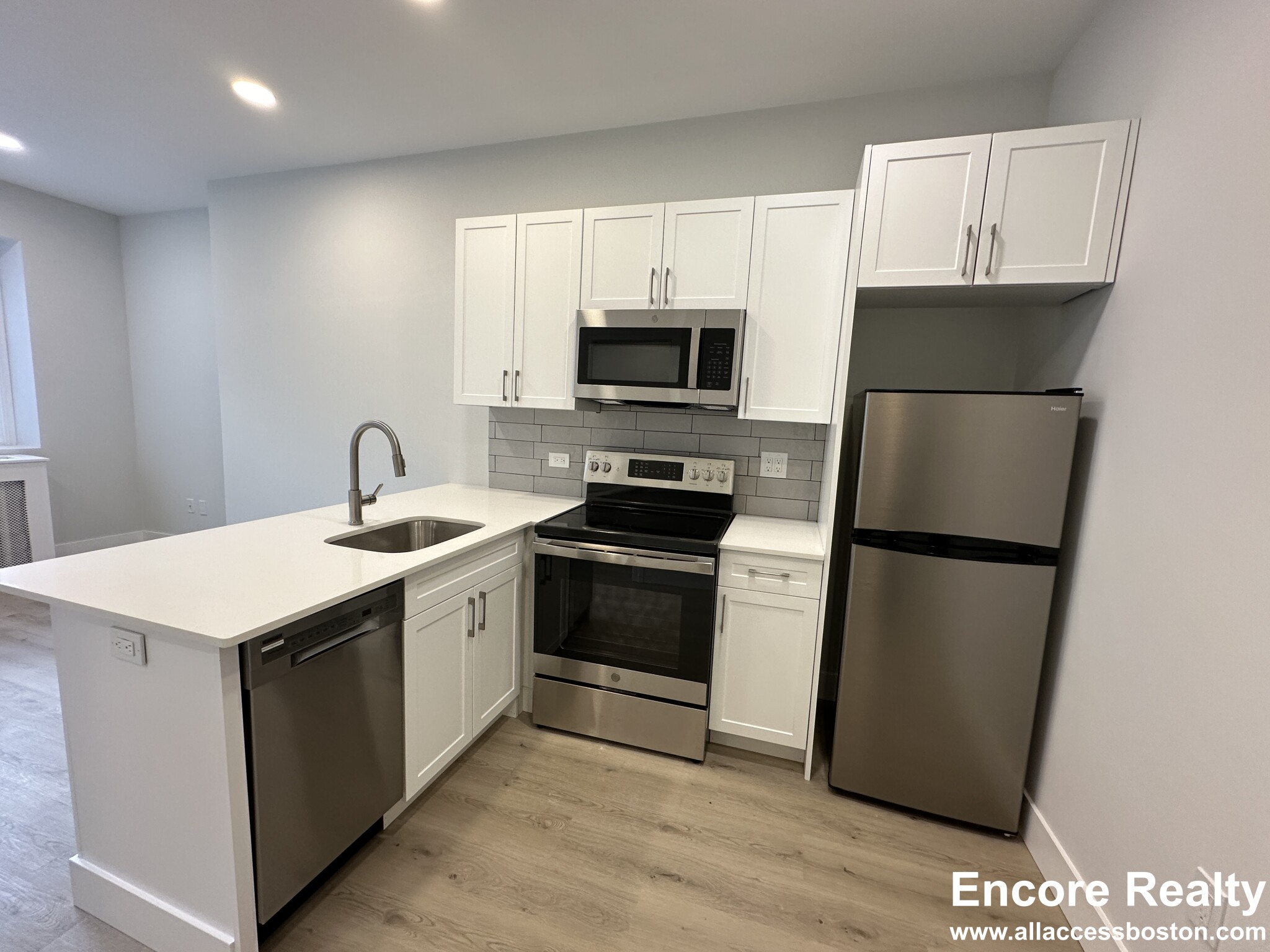 503 Beacon St, Back Bay