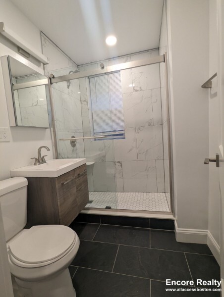 112 Jersey St, Fenway