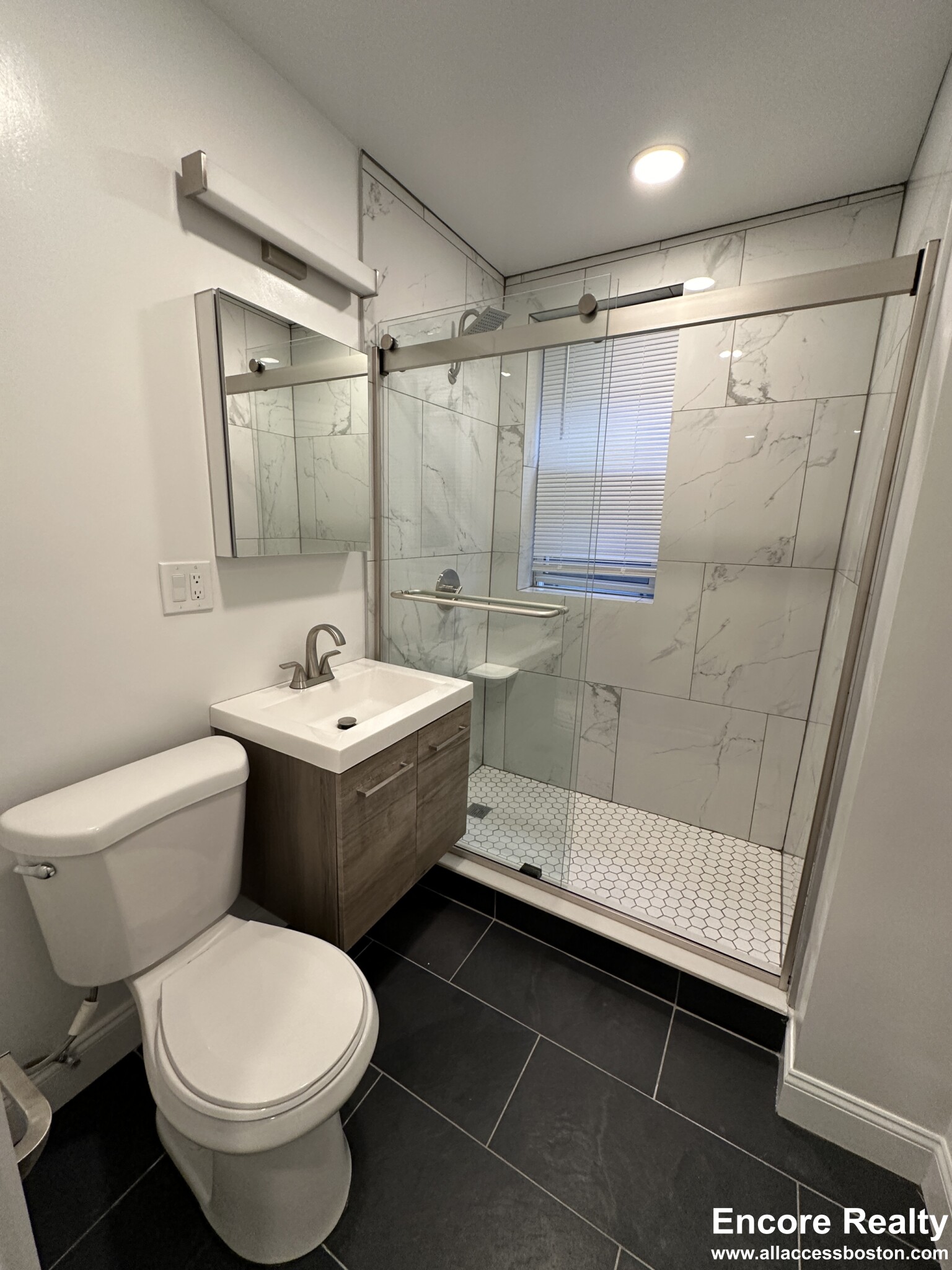 112 Jersey St, Fenway