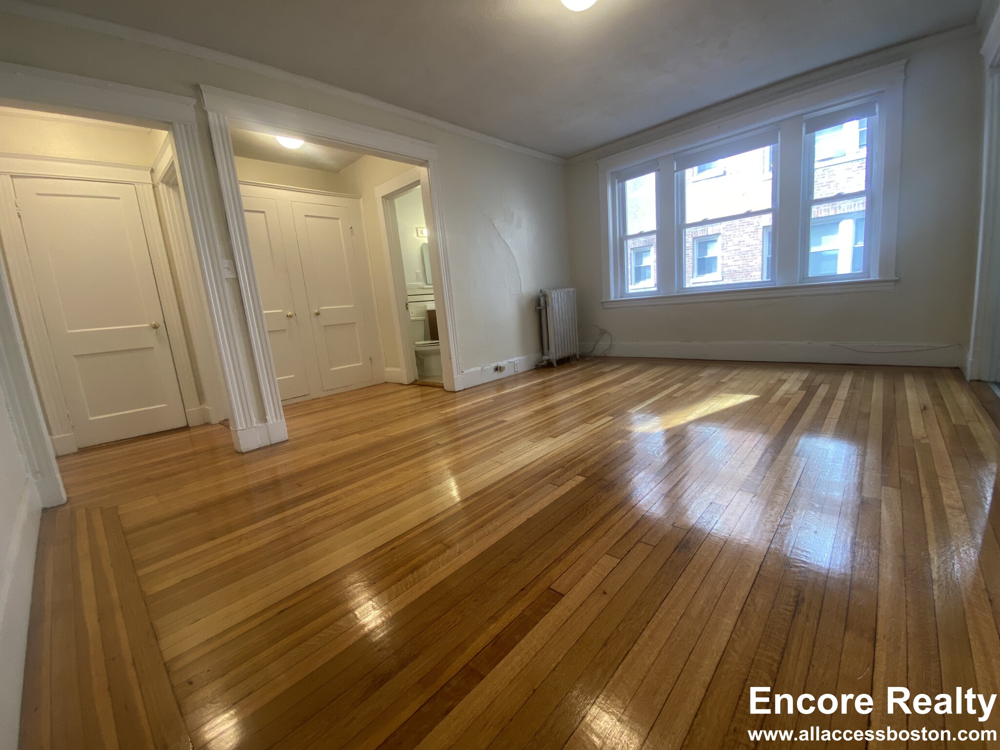 88 Washington St, Brighton