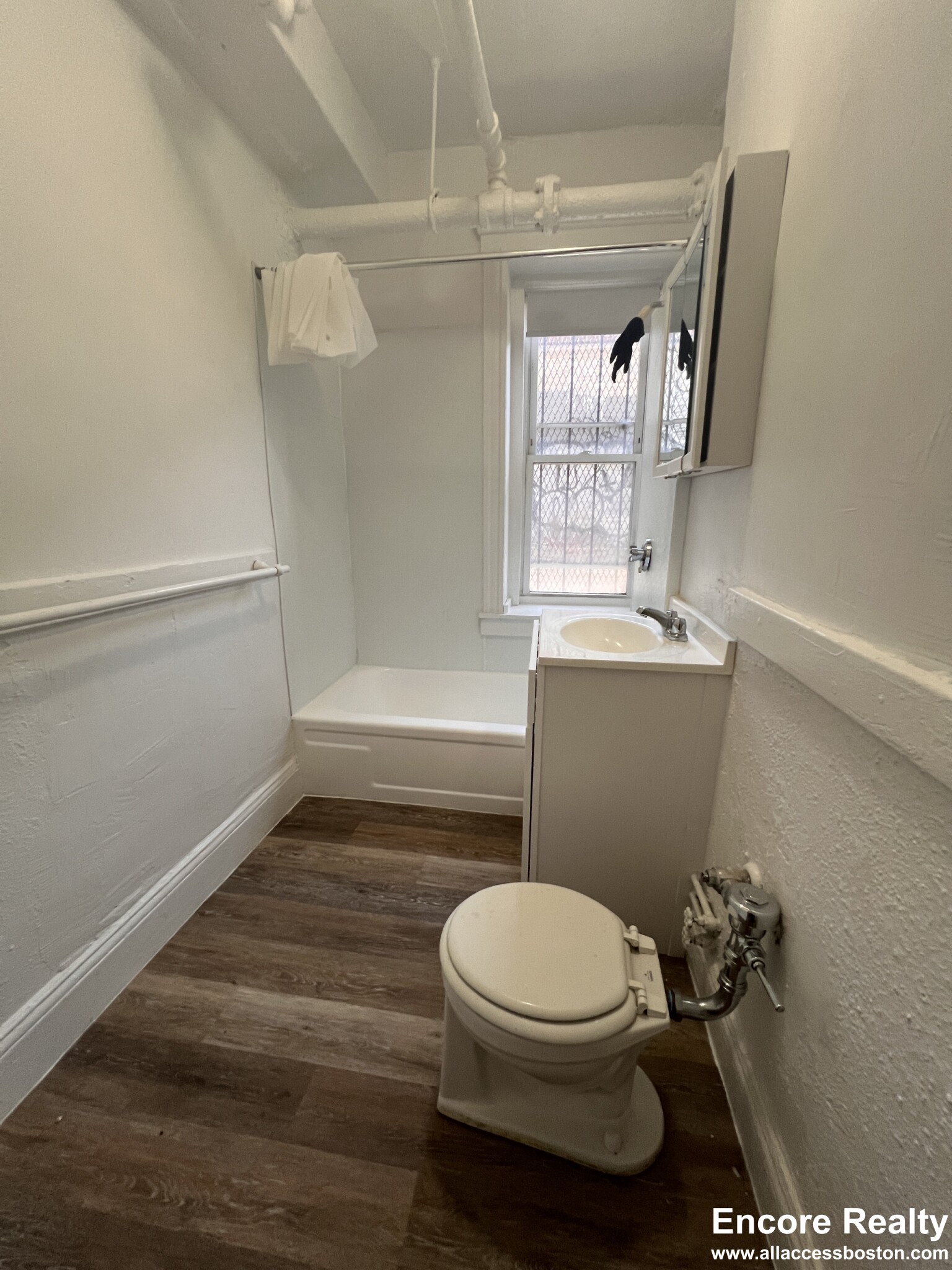 1185 Boylston St, Fenway