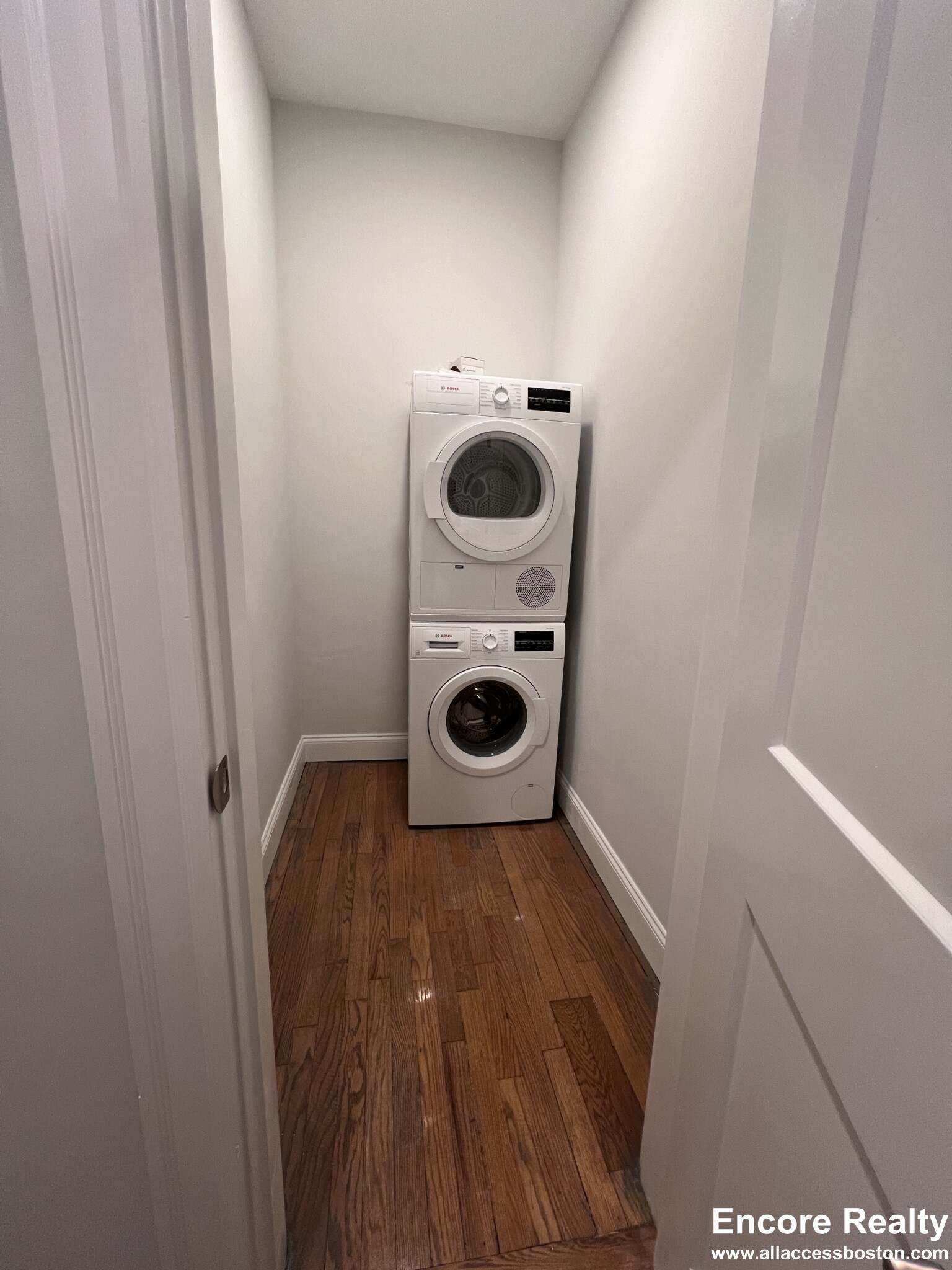 11 Peterborough St, Fenway