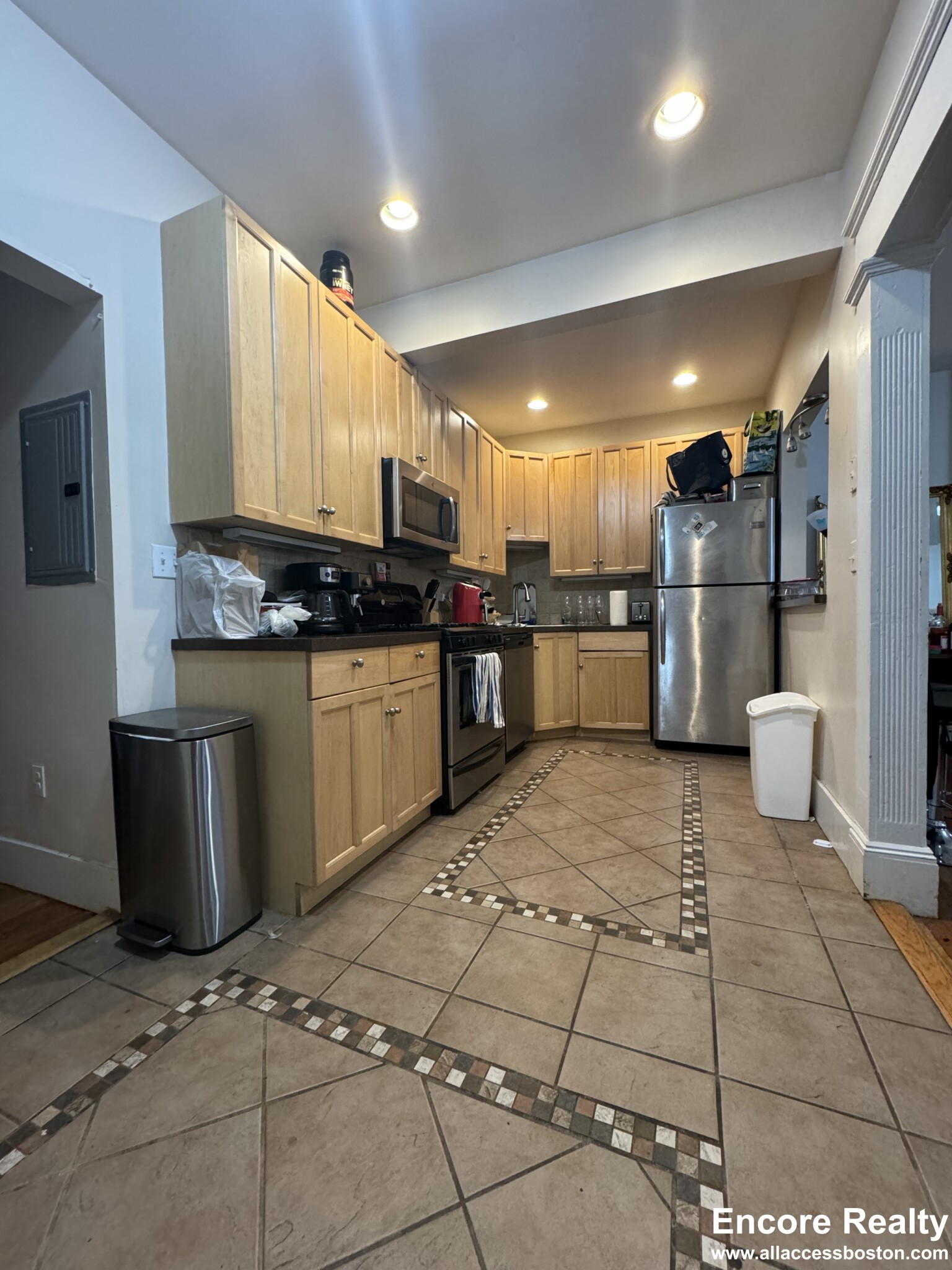 19 Saint Lukes Rd, Allston