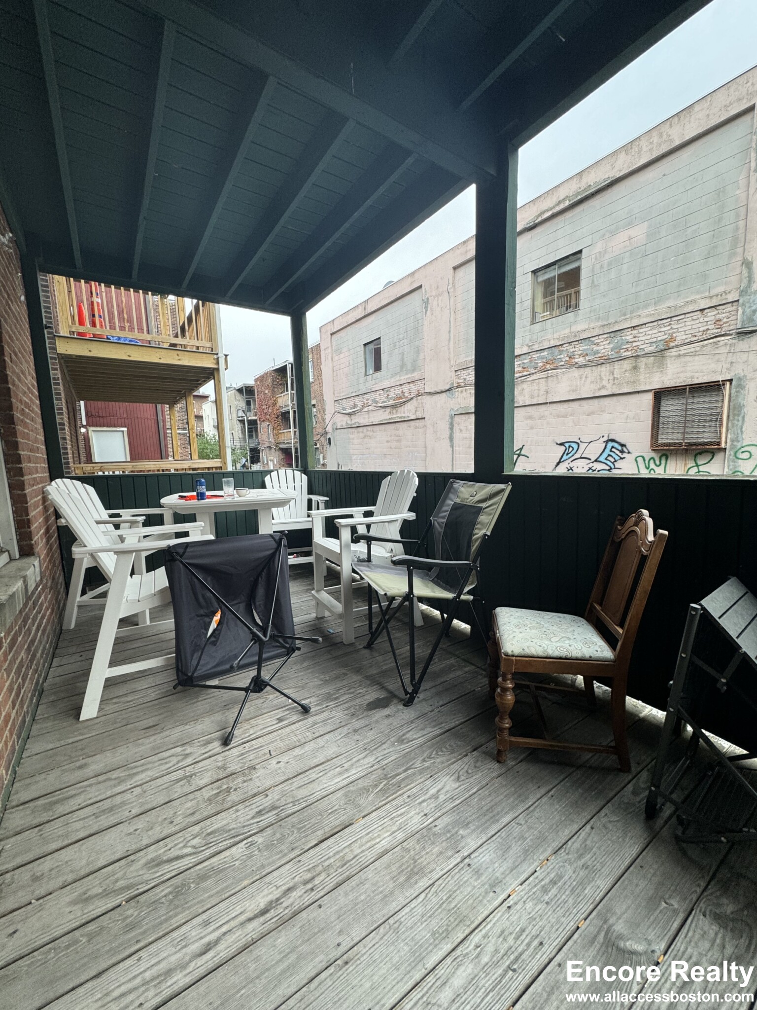 19 Saint Lukes Rd, Allston