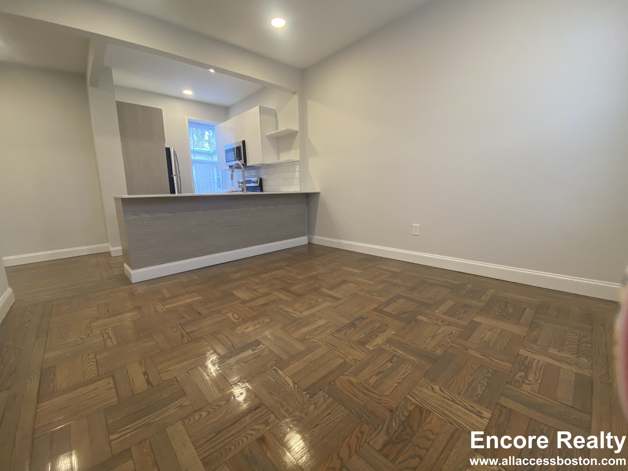 40 Queensberry St, Fenway