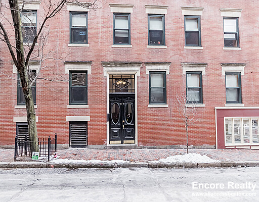 97 Myrtle St, Beacon Hill