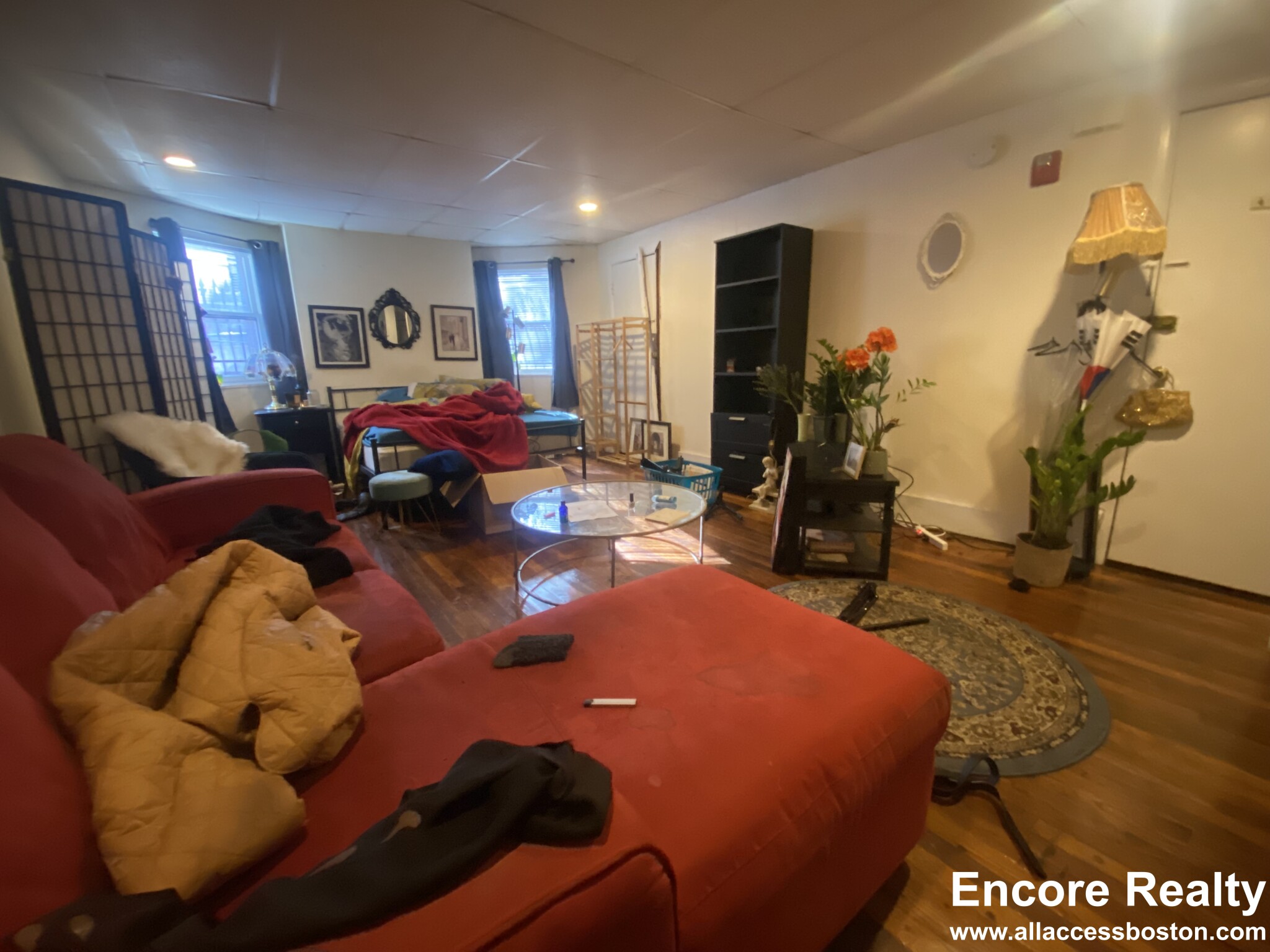 1063 Beacon St, Allston