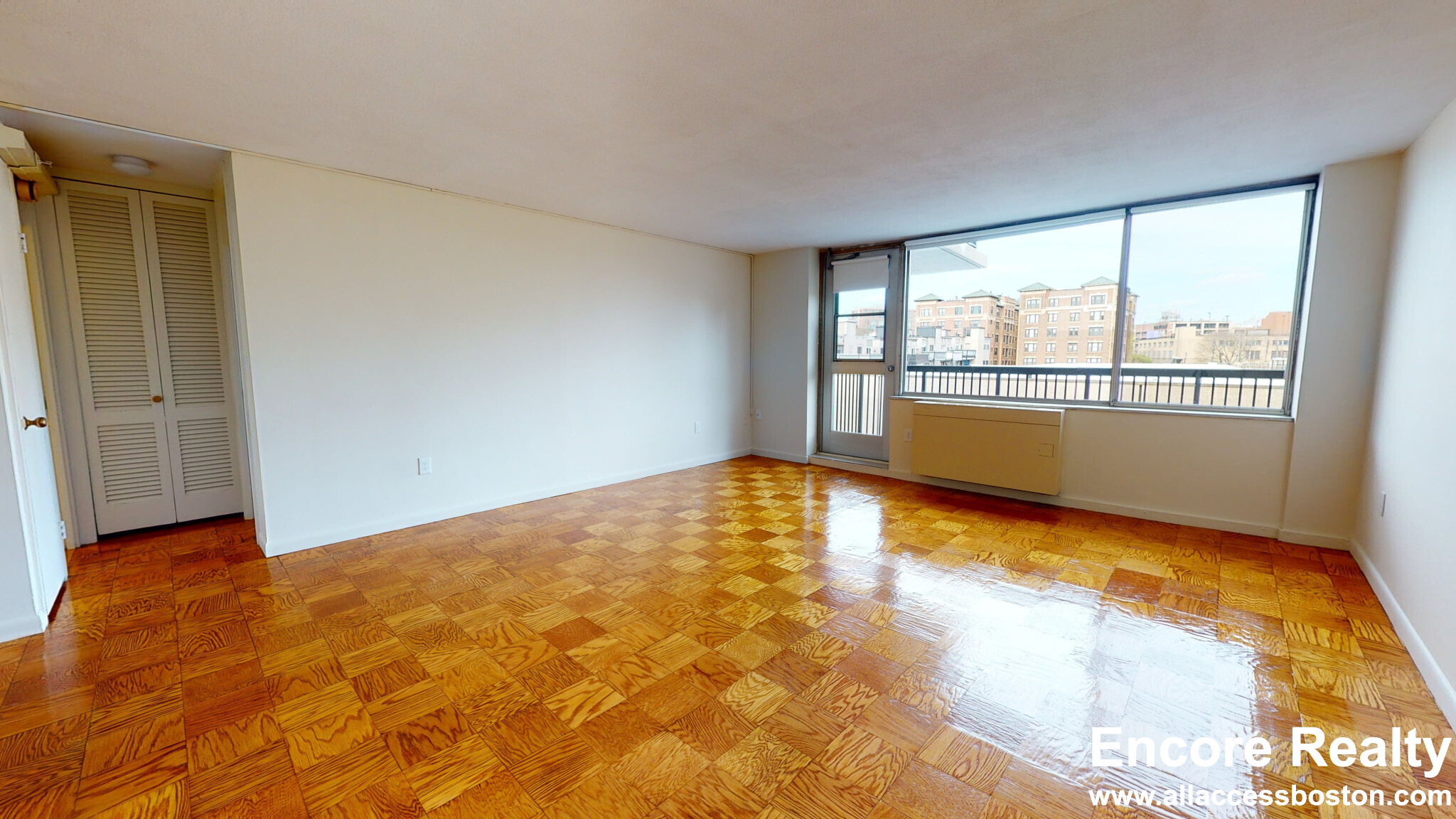 101 Monmouth, Coolidge Corner