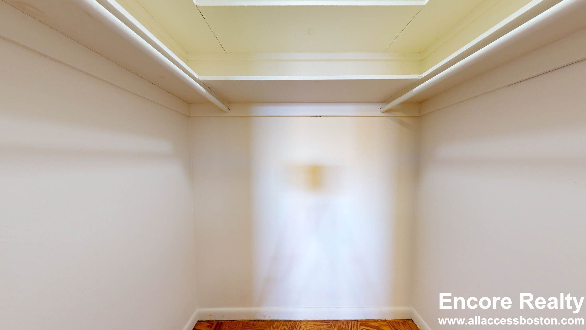 101 Monmouth, Coolidge Corner