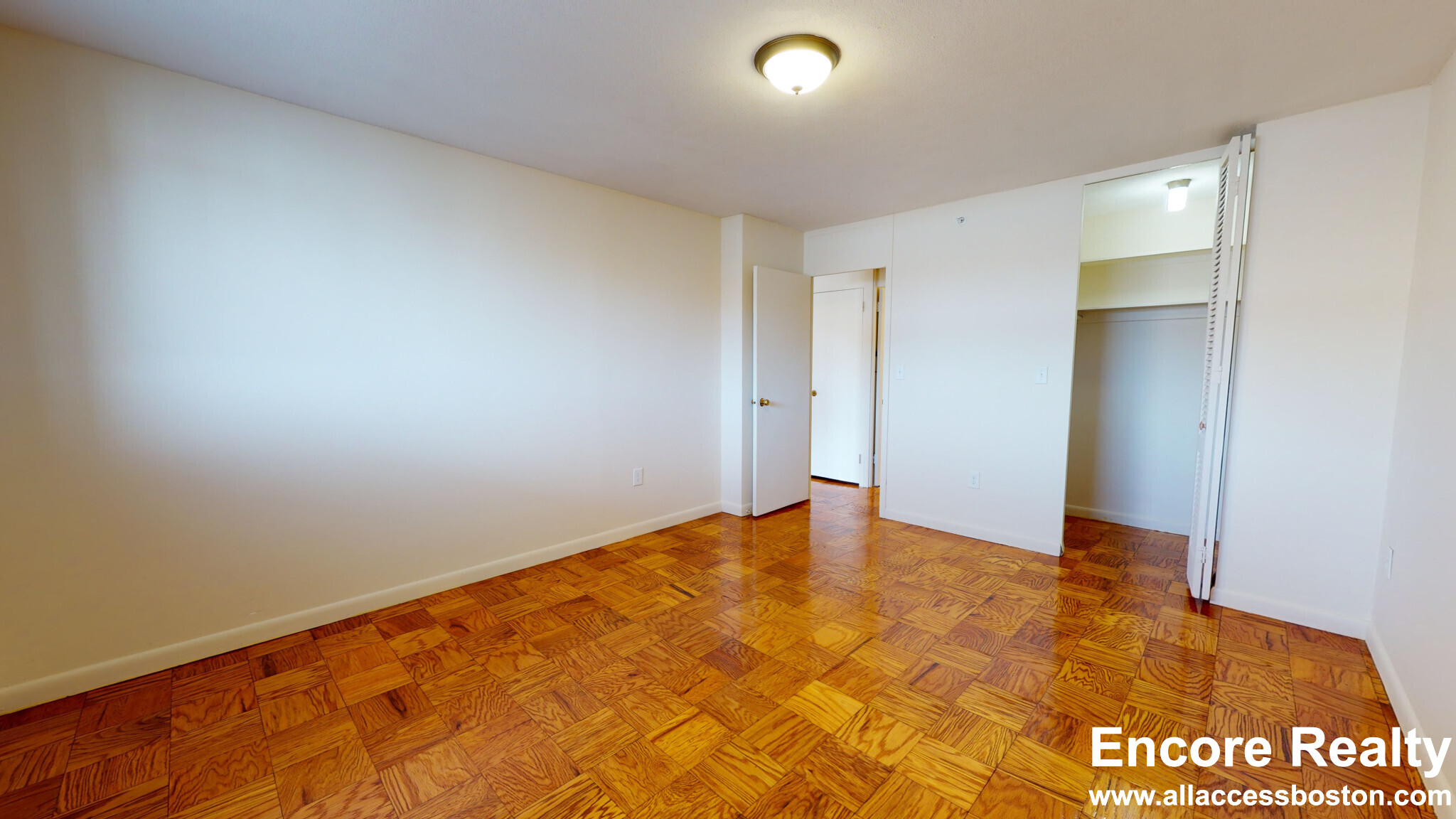 101 Monmouth, Coolidge Corner