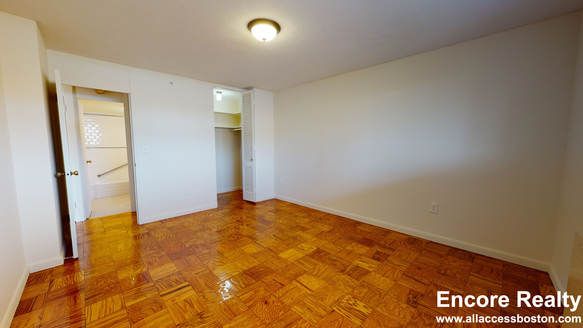 101 Monmouth, Coolidge Corner