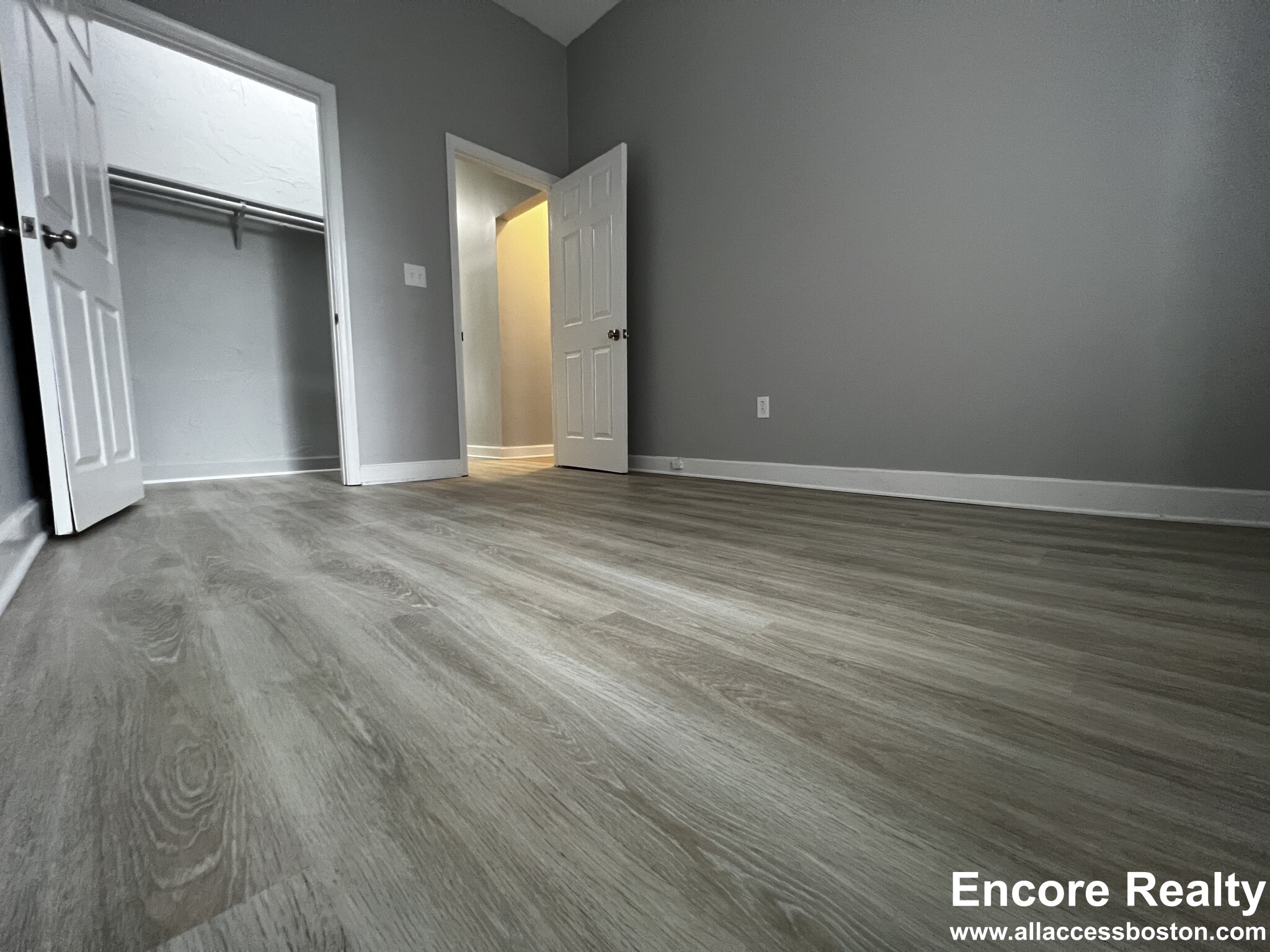 132 Warren St, Roxbury