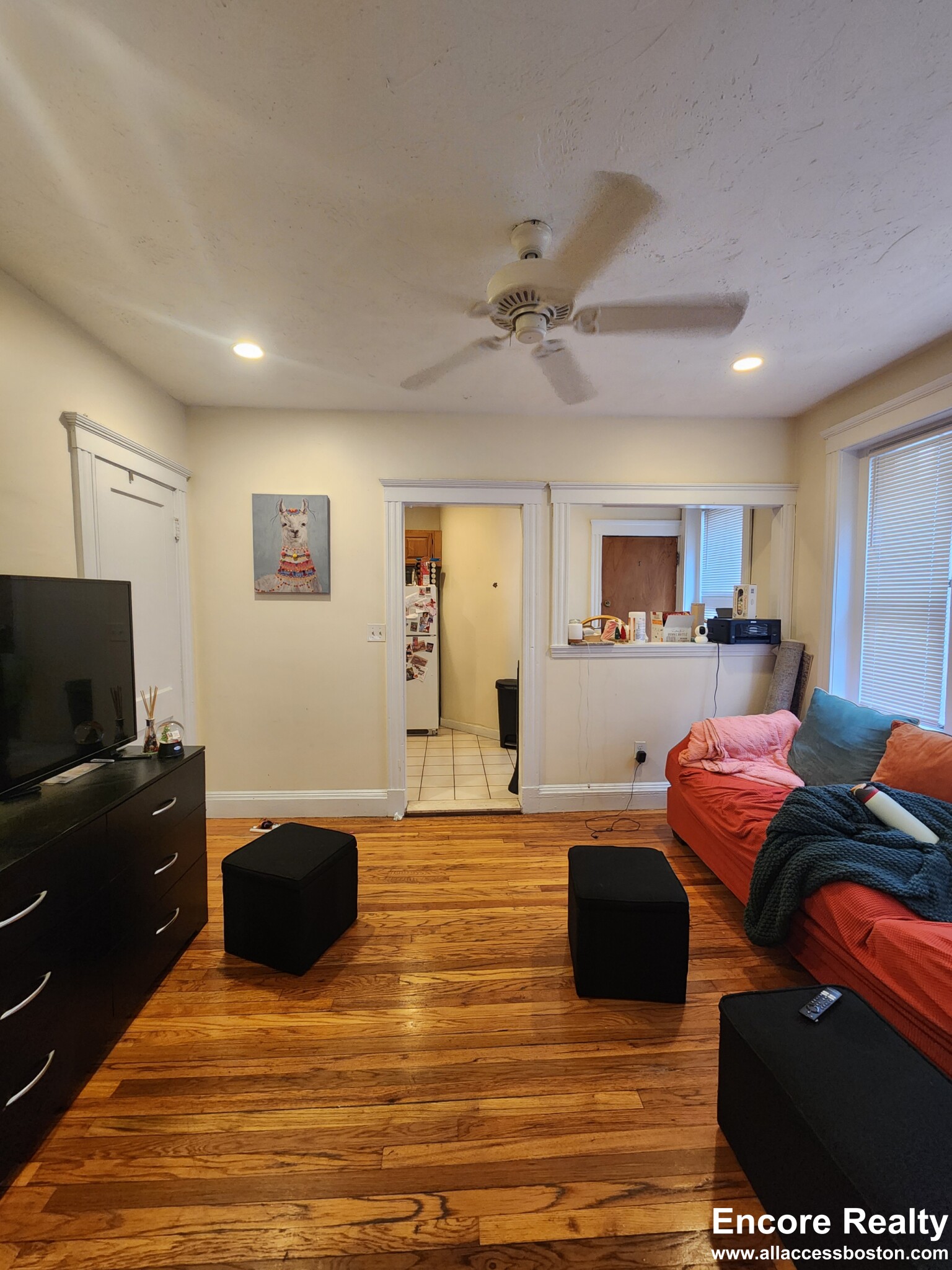 240 Kelton St, Allston