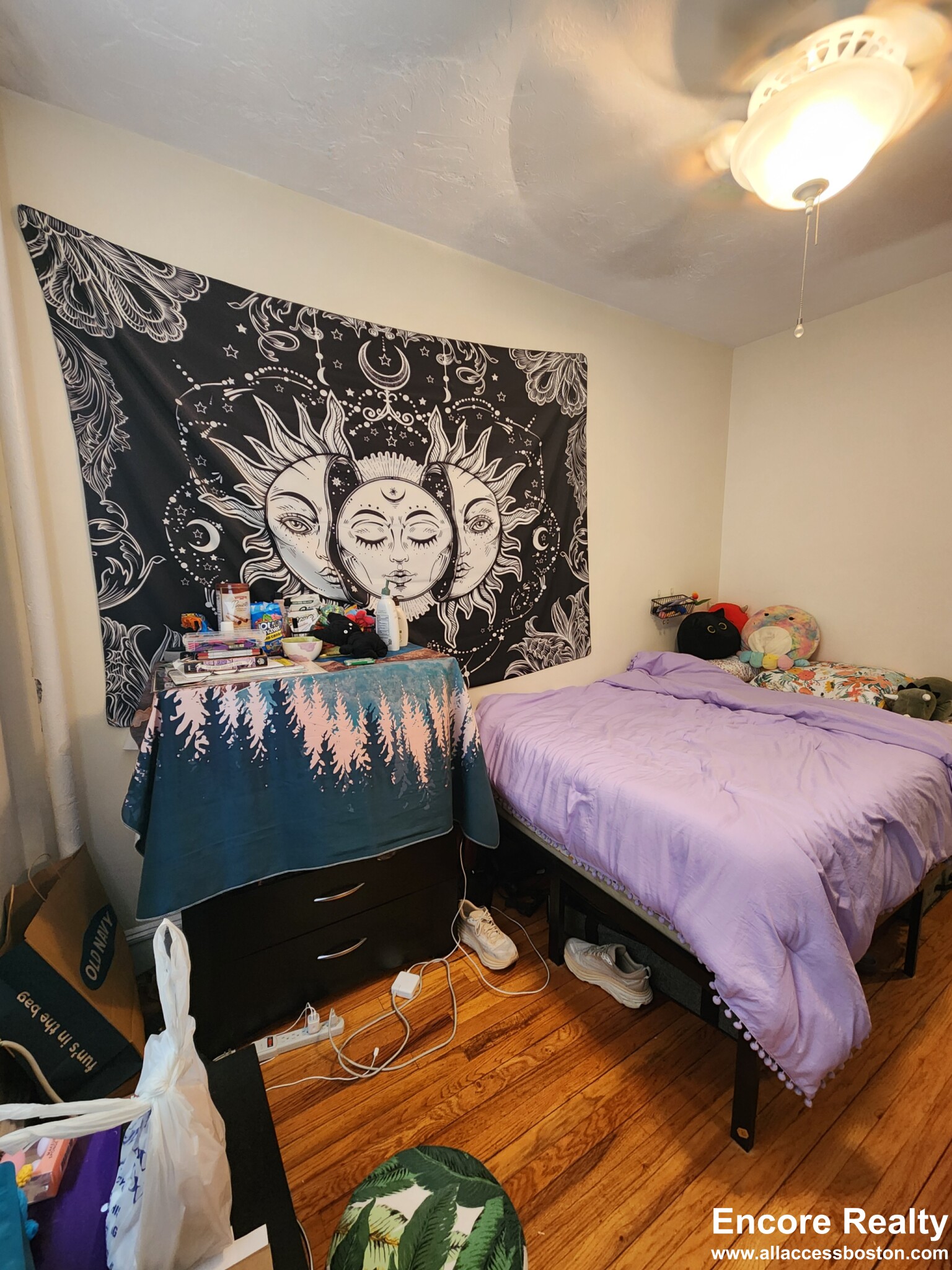 240 Kelton St, Allston