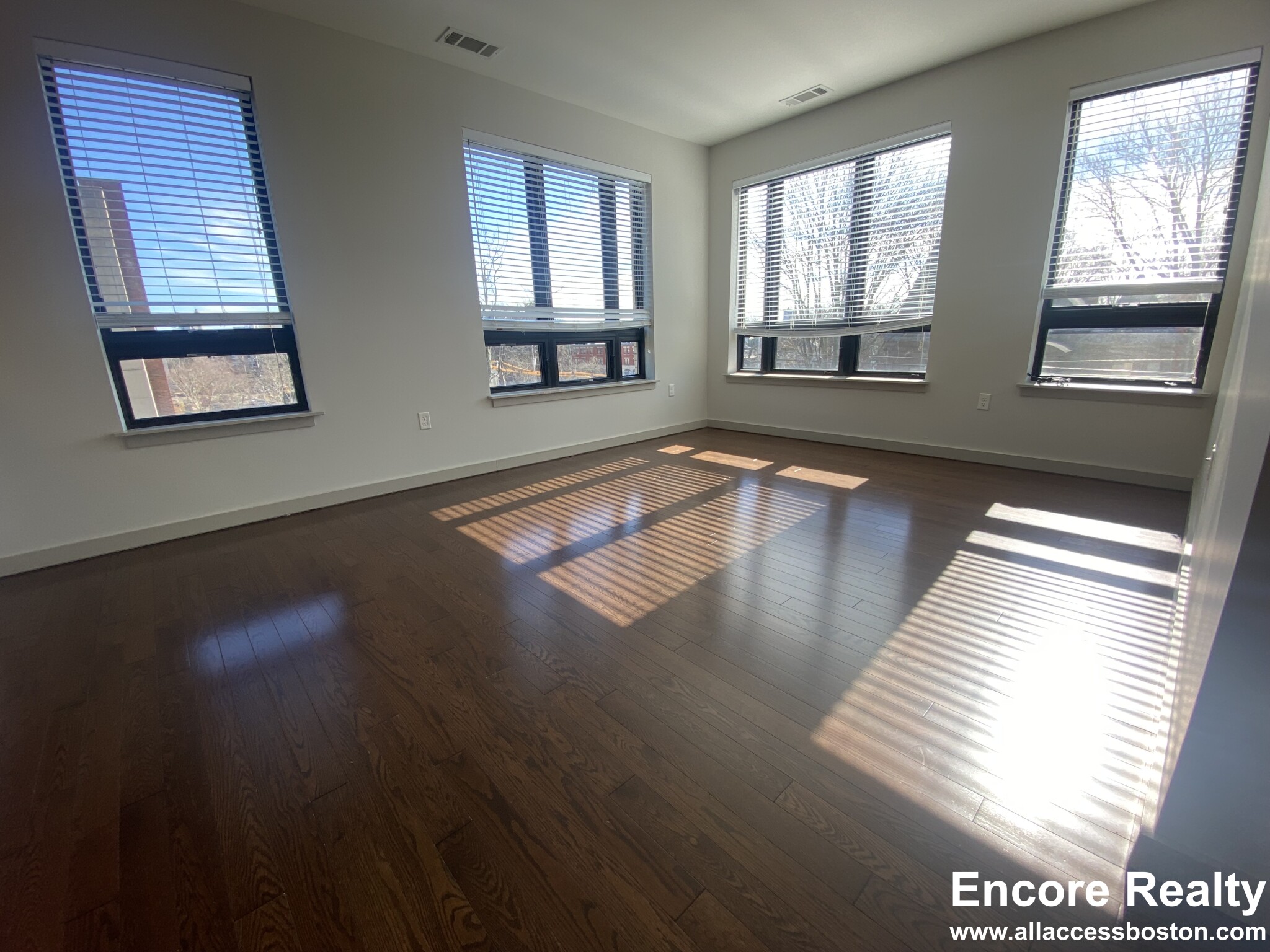 45 Marion St, Coolidge Corner