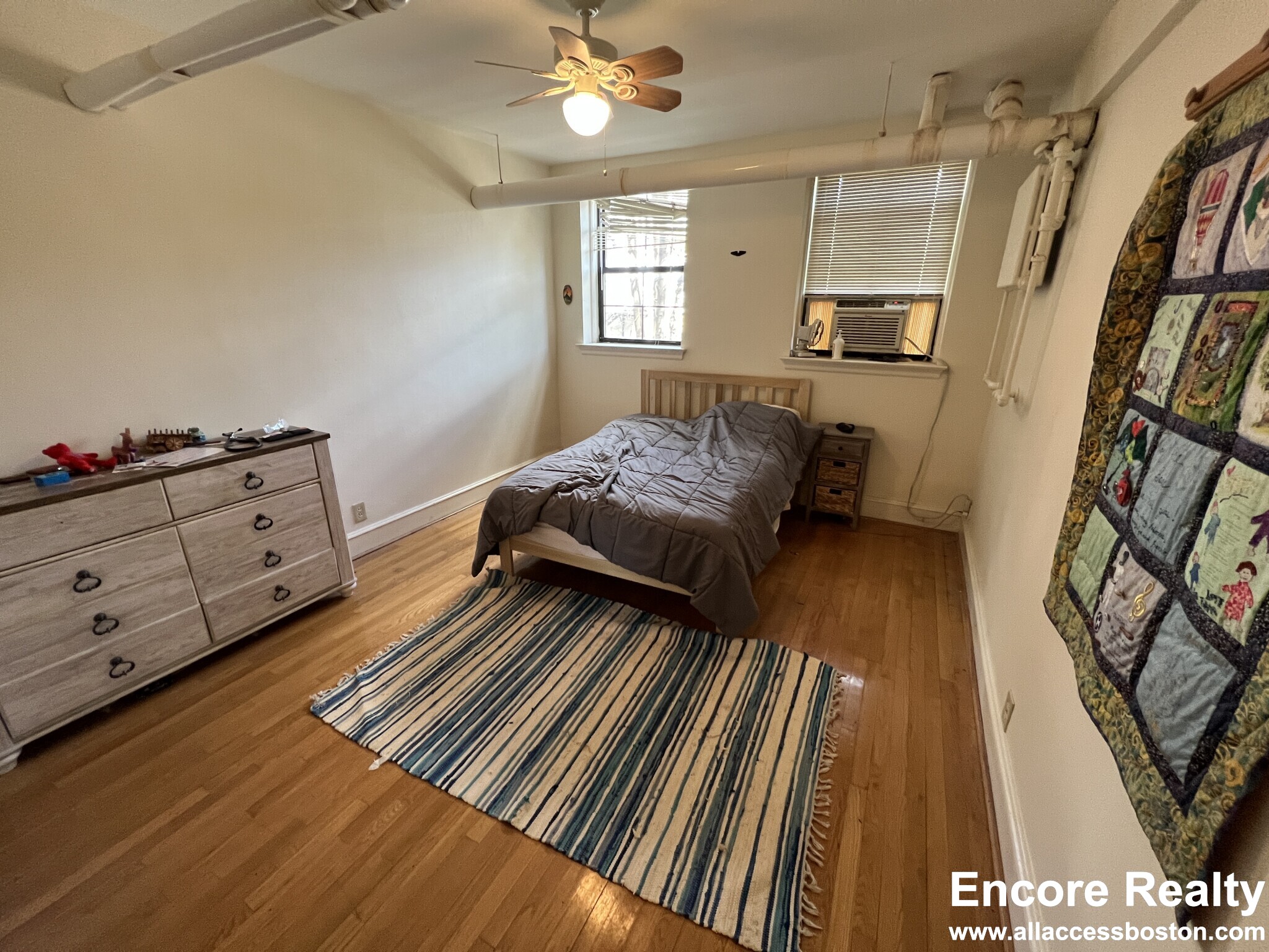 93 Longwood Ave, Coolidge Corner