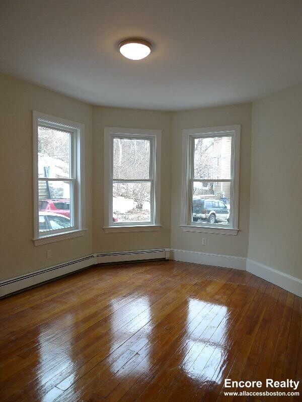 5 bed, 2 bath apartment for rent at 12 Wensley St Unit 1W, Mission Hill — photo 4 of 52