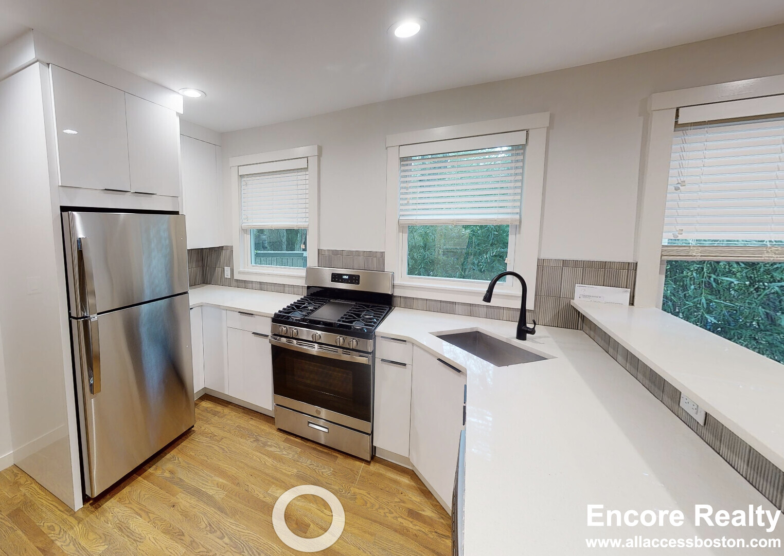 2 Belvidere Pl, Riverside