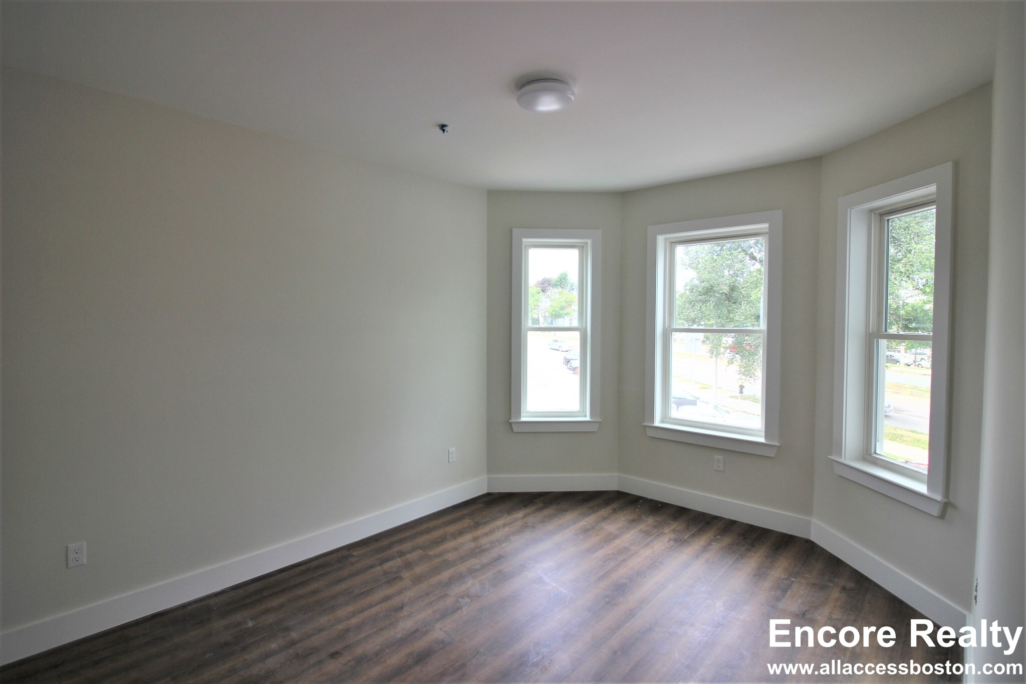 843 Columbia Rd, Dorchester