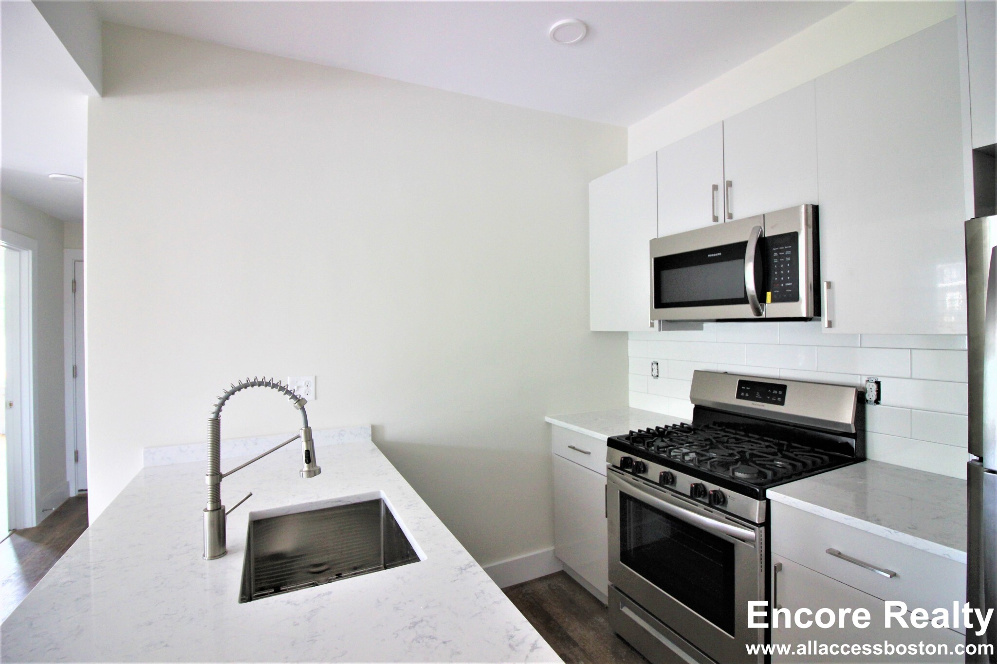 843 Columbia Rd, Dorchester