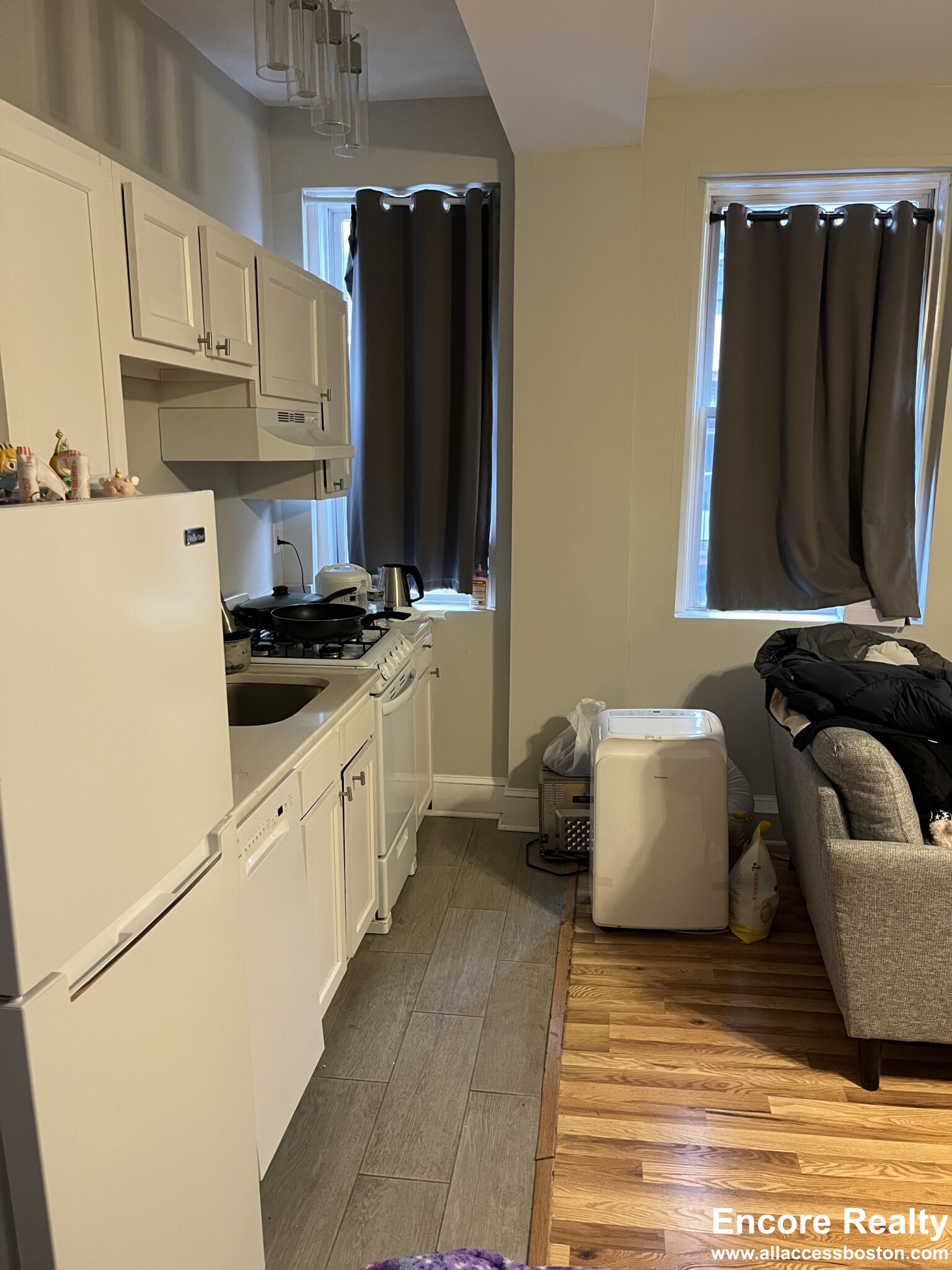 1185 Commonwealth Ave, Allston