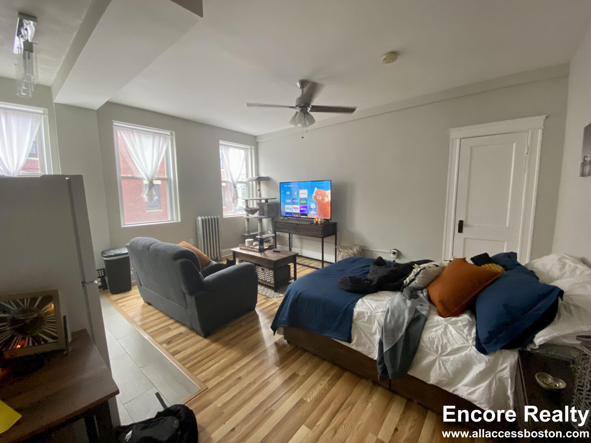 1185 Commonwealth Ave, Allston