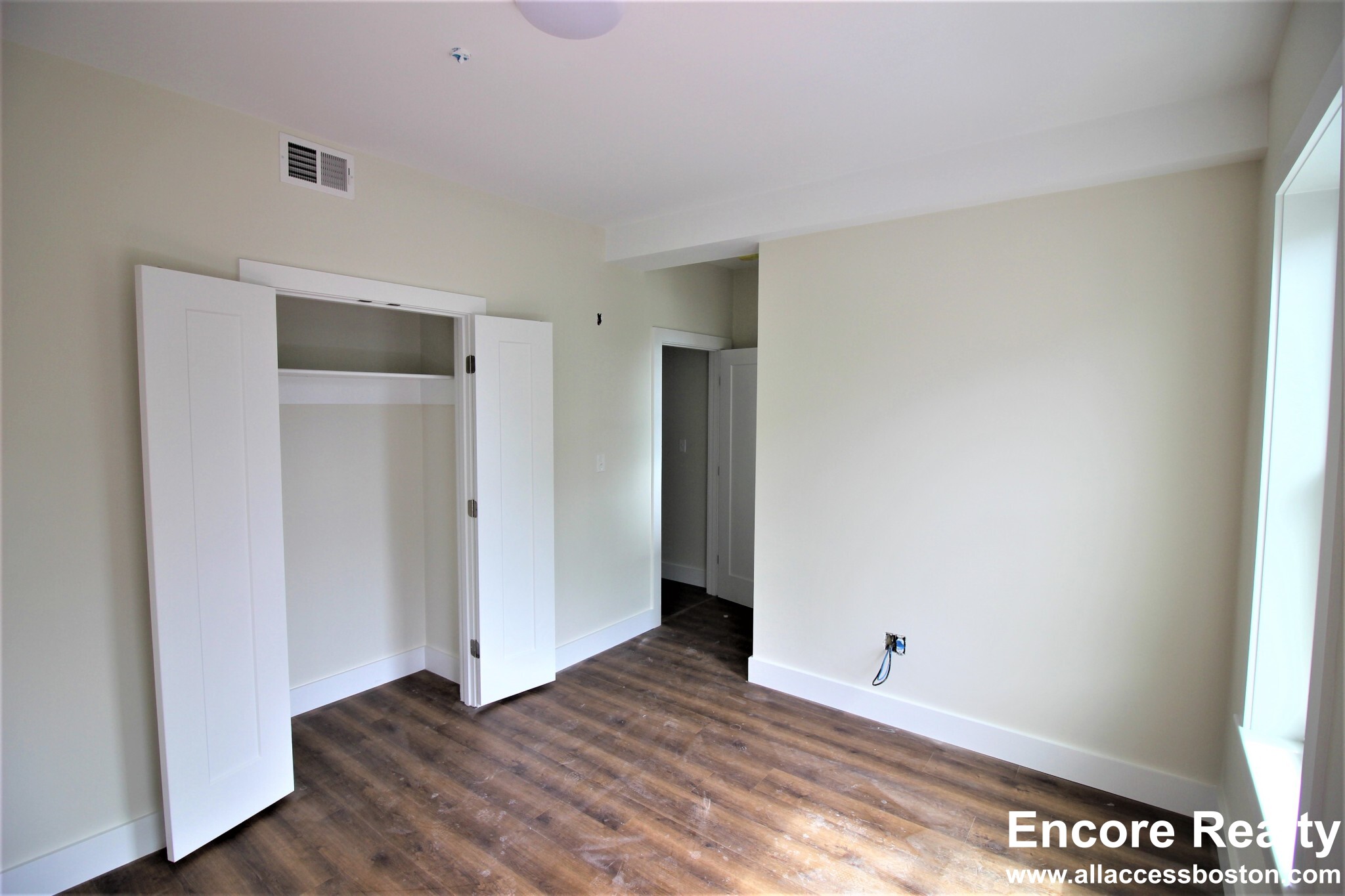 843 Columbia Rd, Dorchester