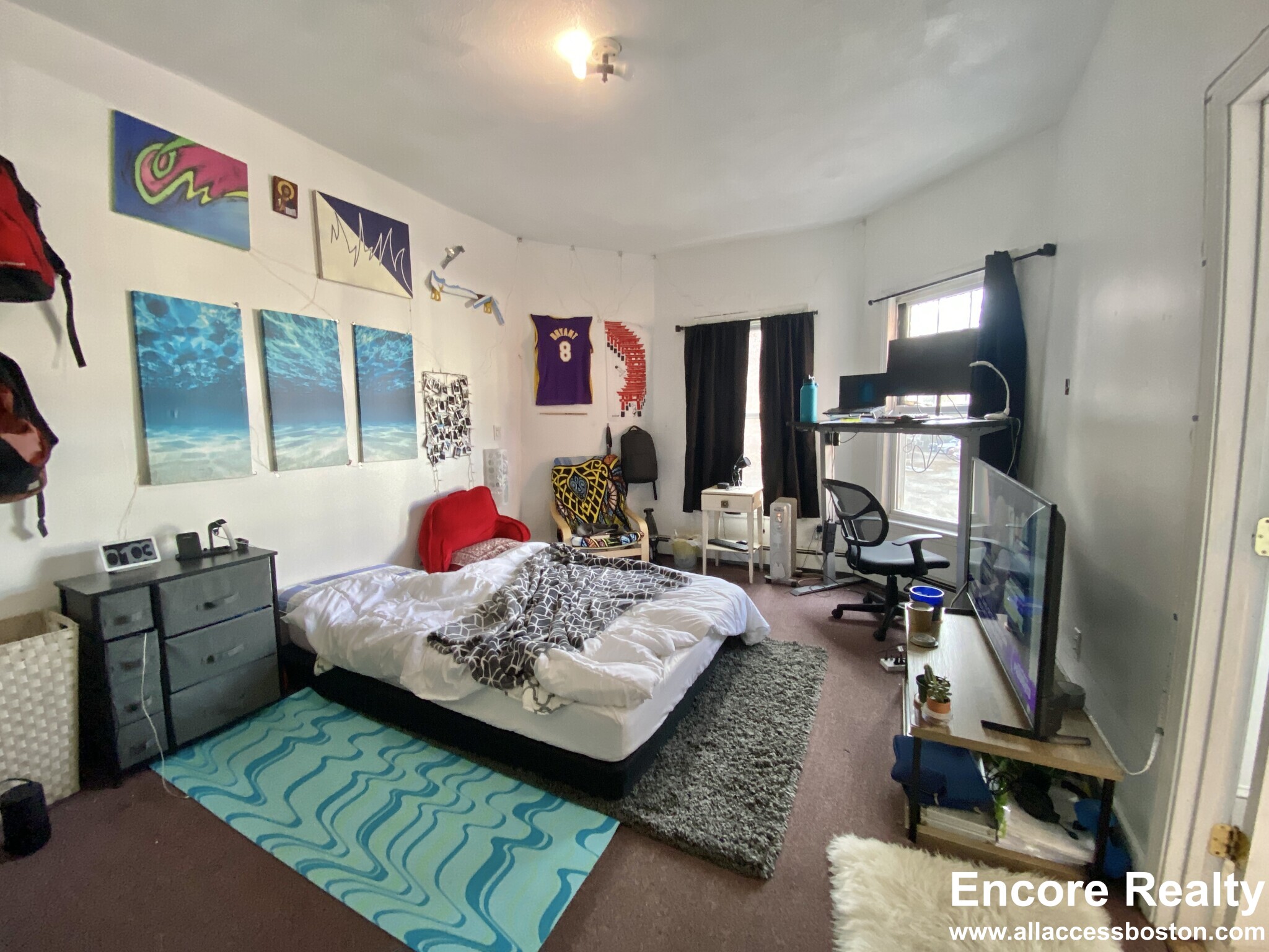 526 Harvard St, North Brookline