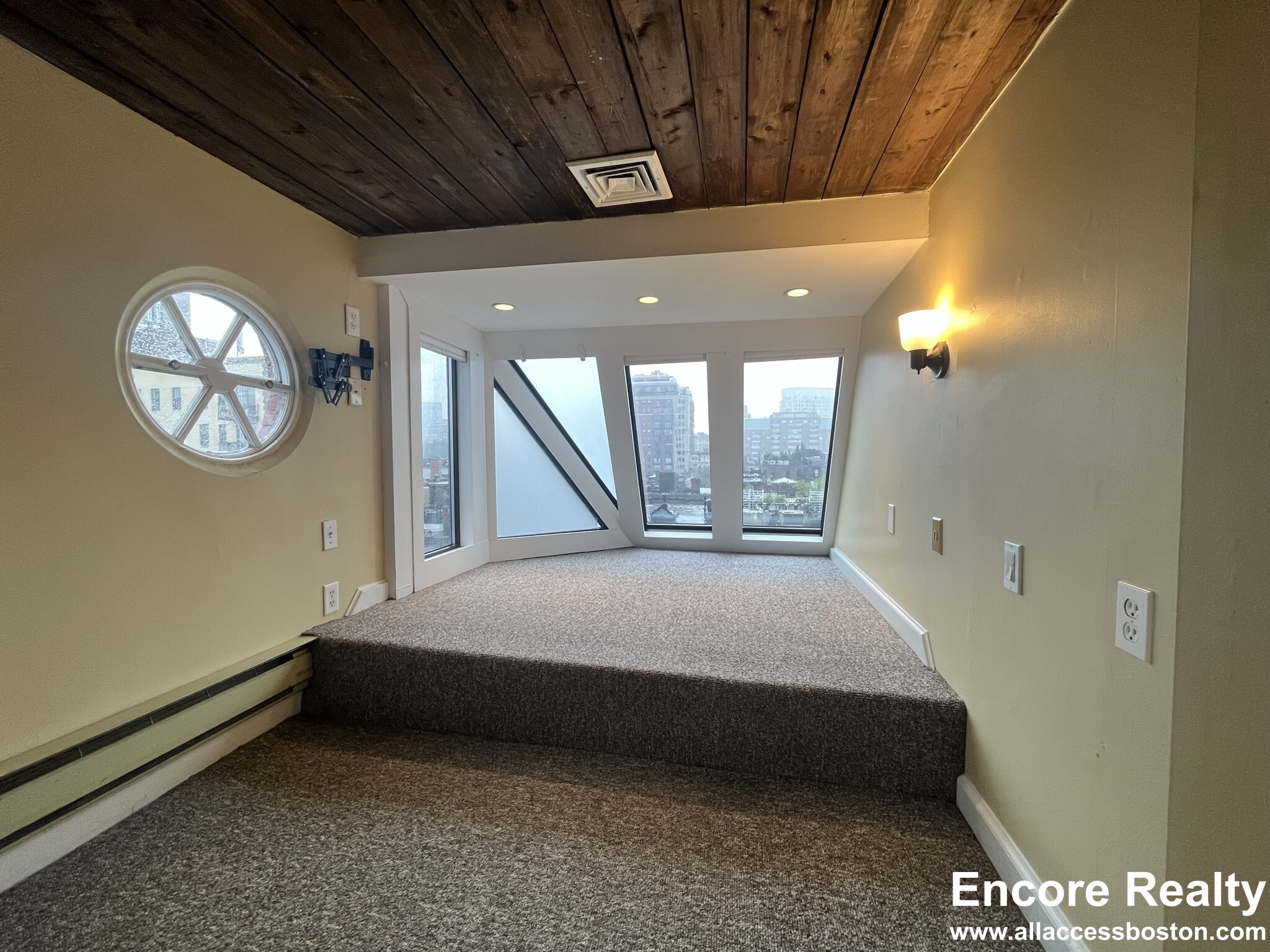 113 Beacon St, Back Bay