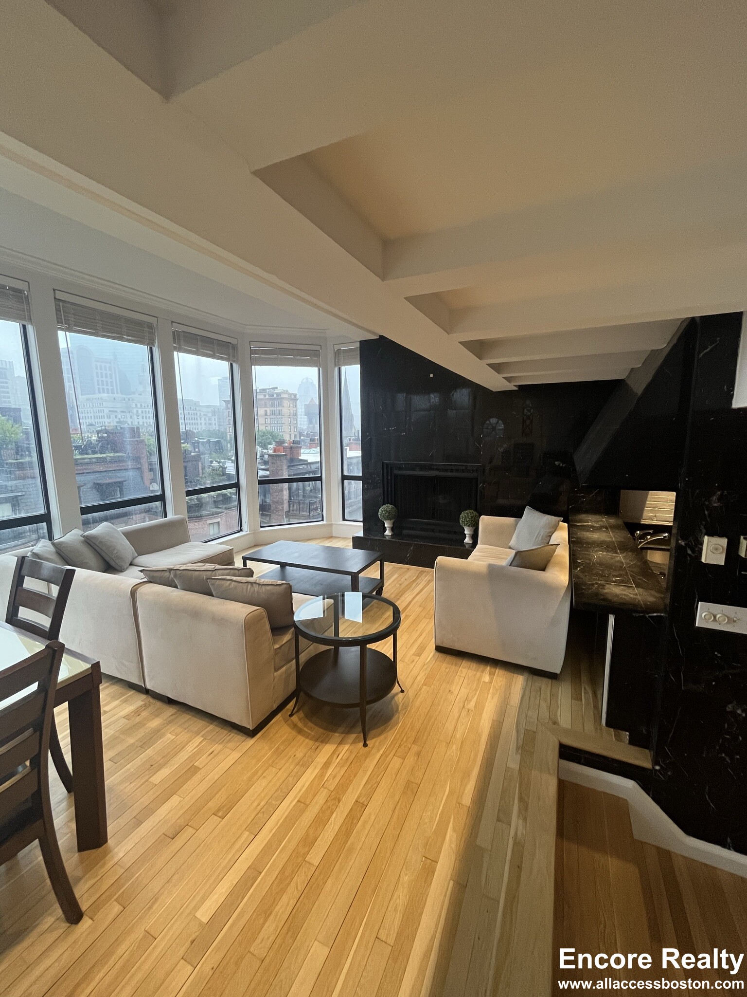 113 Beacon St, Back Bay