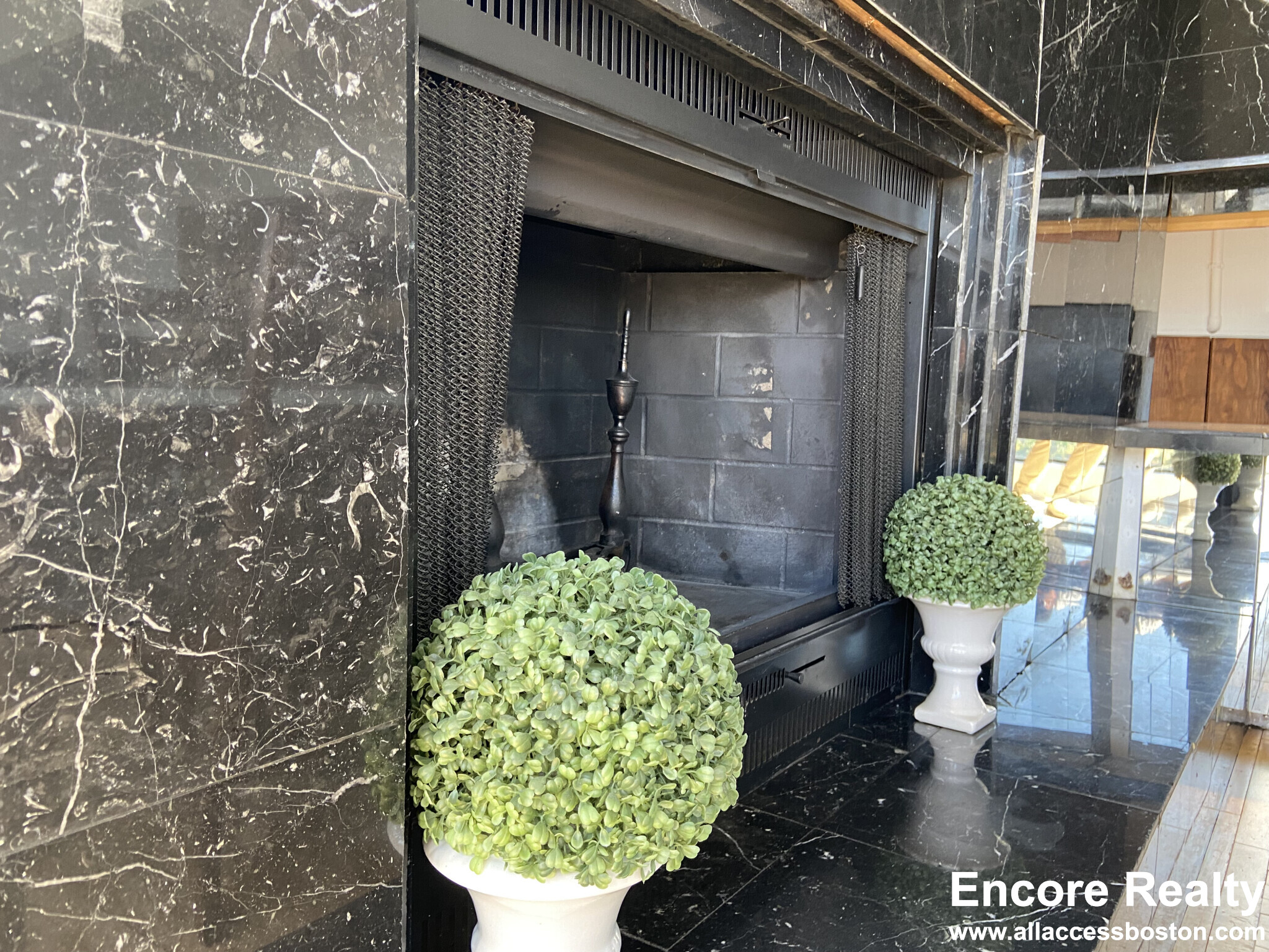 113 Beacon St, Back Bay