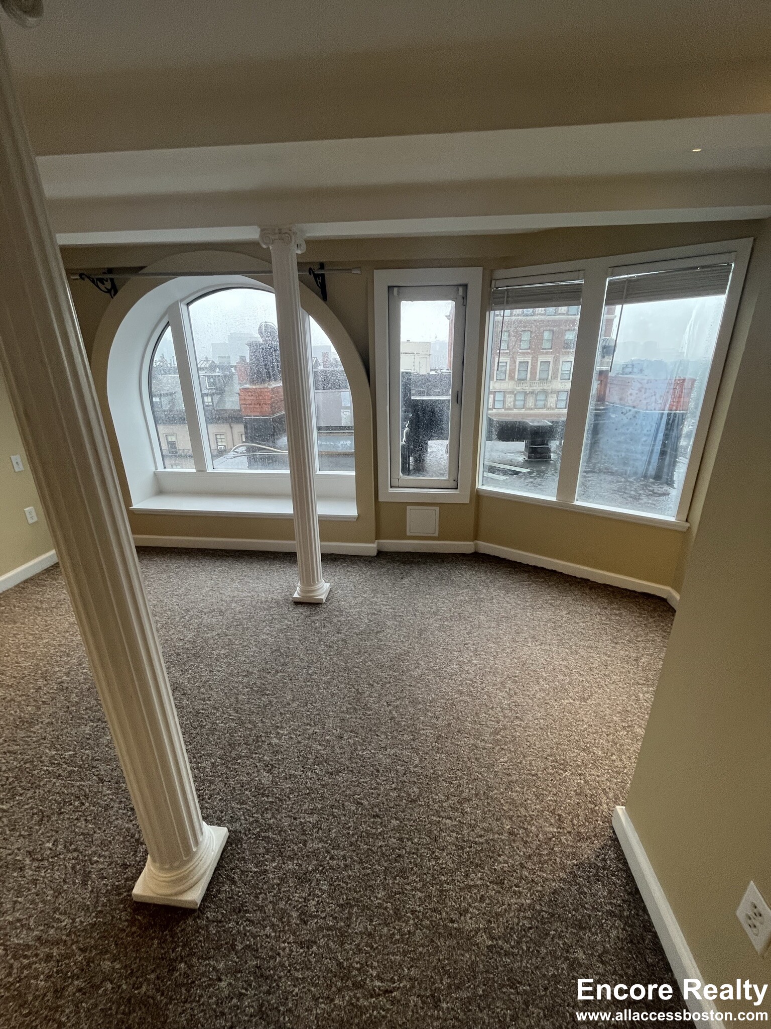 113 Beacon St, Back Bay