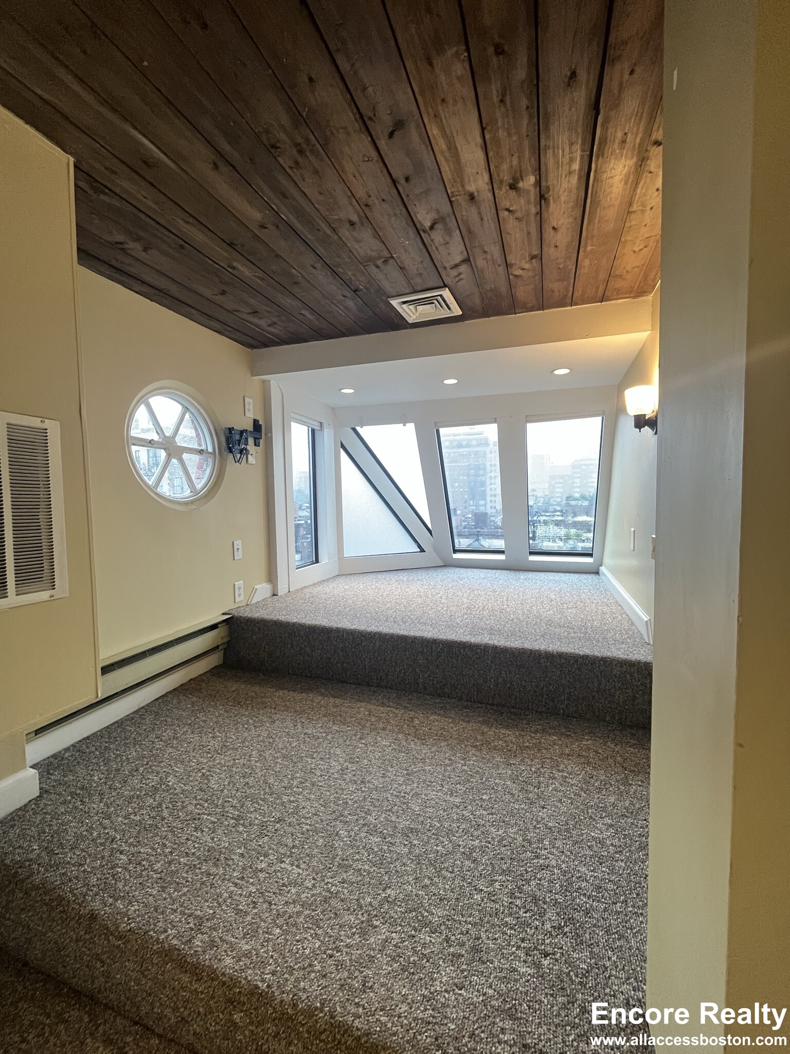 113 Beacon St, Back Bay