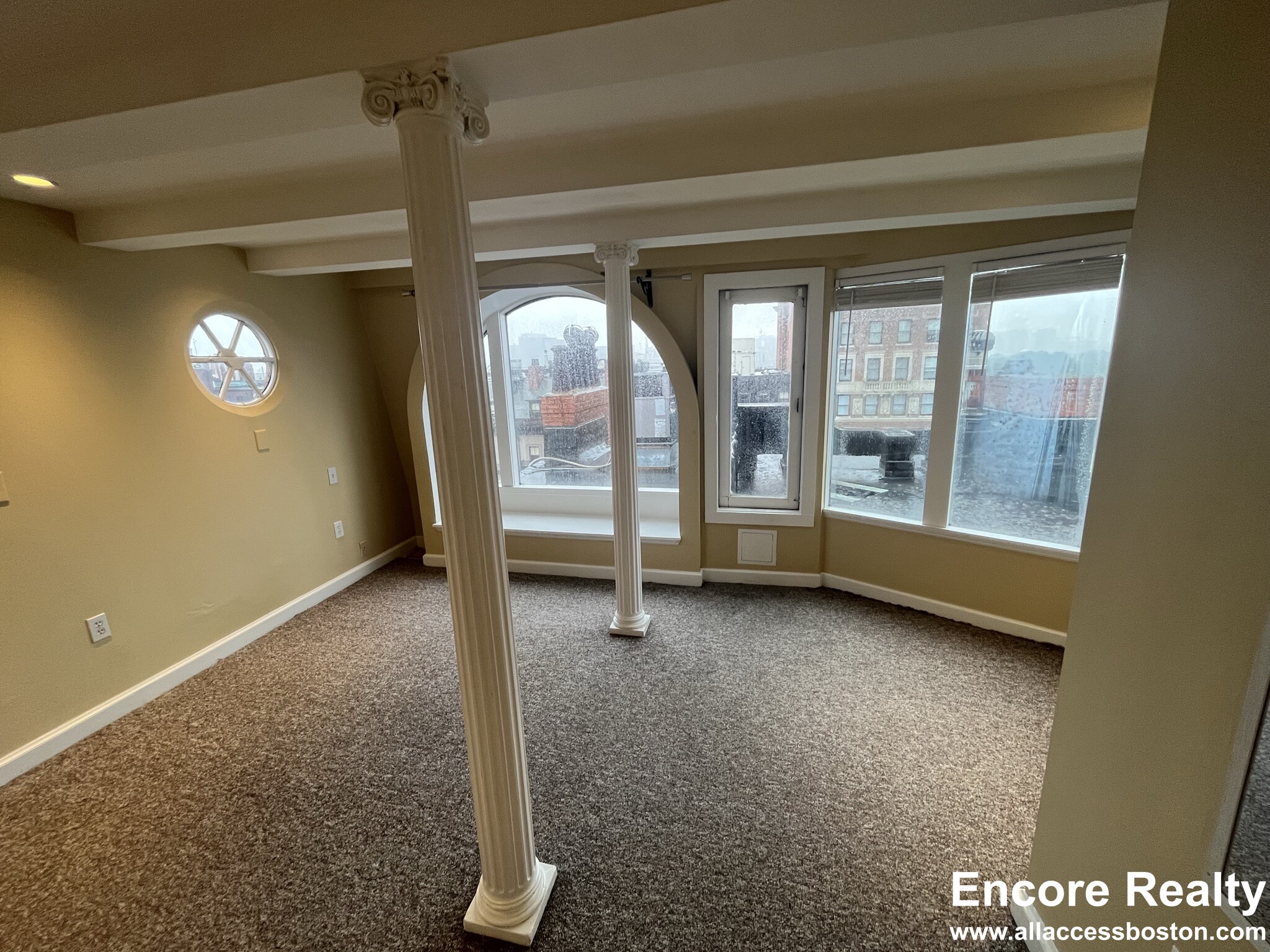 113 Beacon St, Back Bay