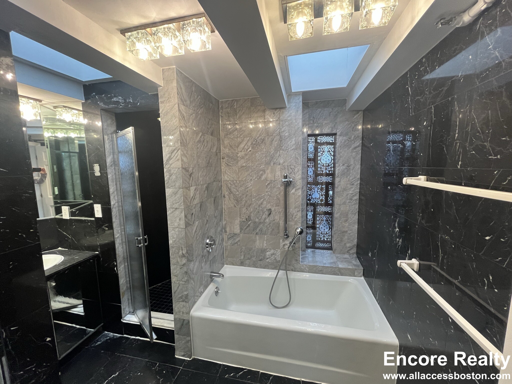 113 Beacon St, Back Bay