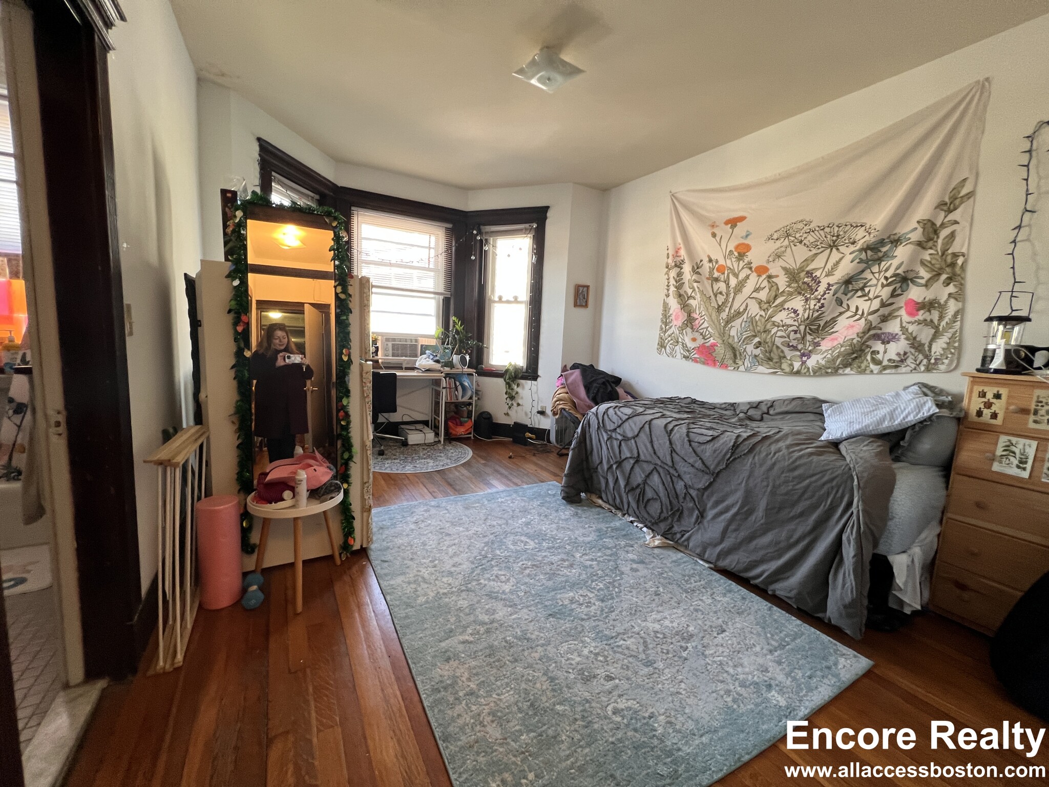 24 Westland Ave, Fenway