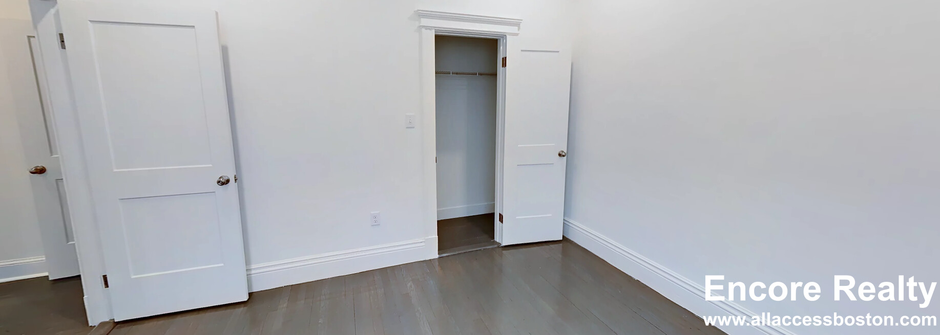 98 Queensberry St, Fenway